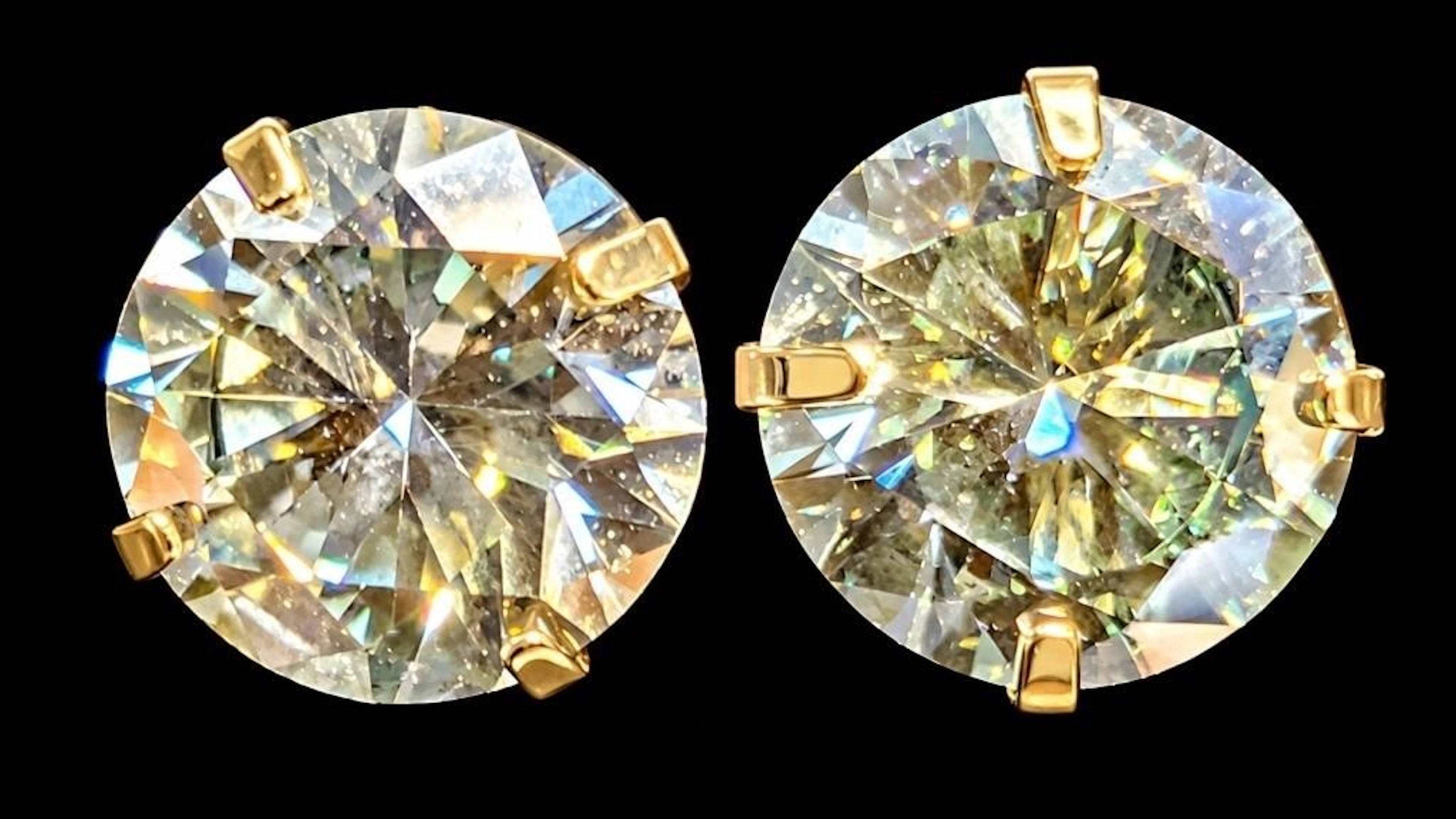 $1100, 14klab diamond (0.8ct)earring, retail value