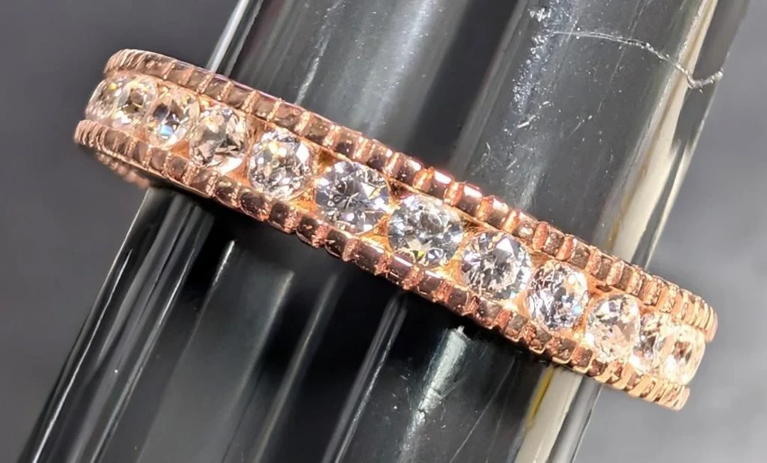 $200, silver(2.76g), cz ring, retail value $200