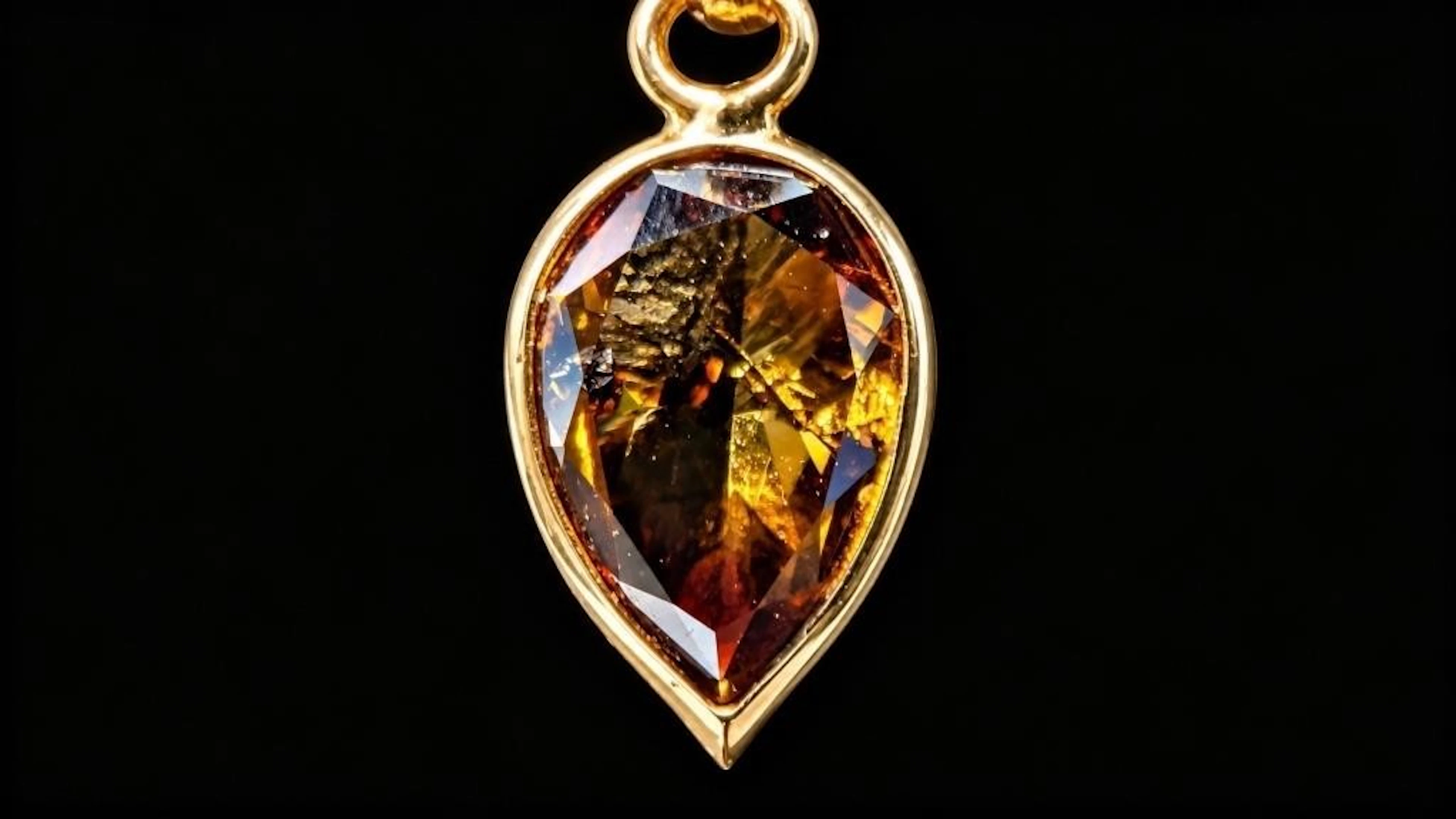 $1540, 10k(0.3g), diamond (0.81ct)pendant, apprais