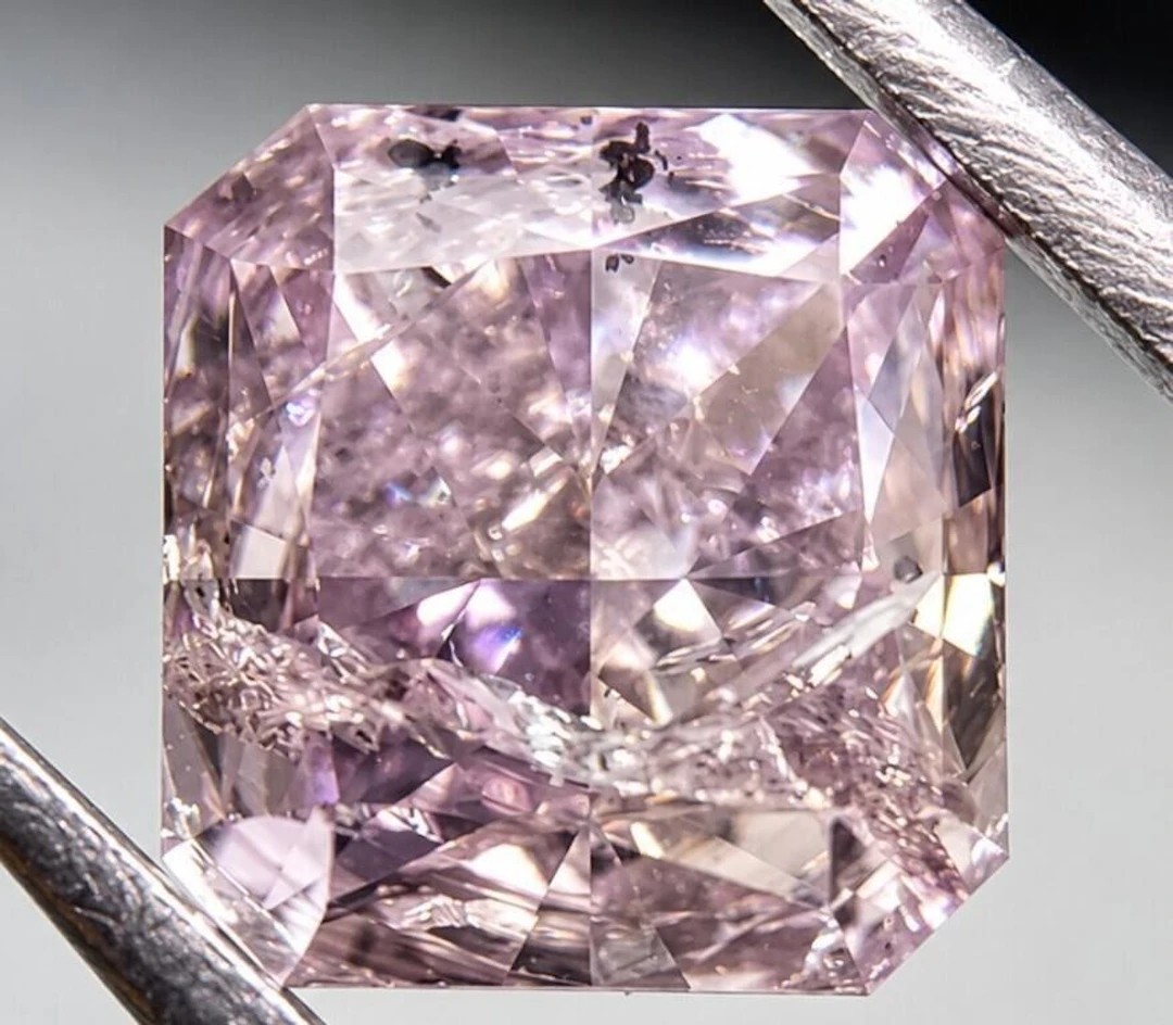 $2600* GIA Certified, natural diamond 0.26ct.Cut-C