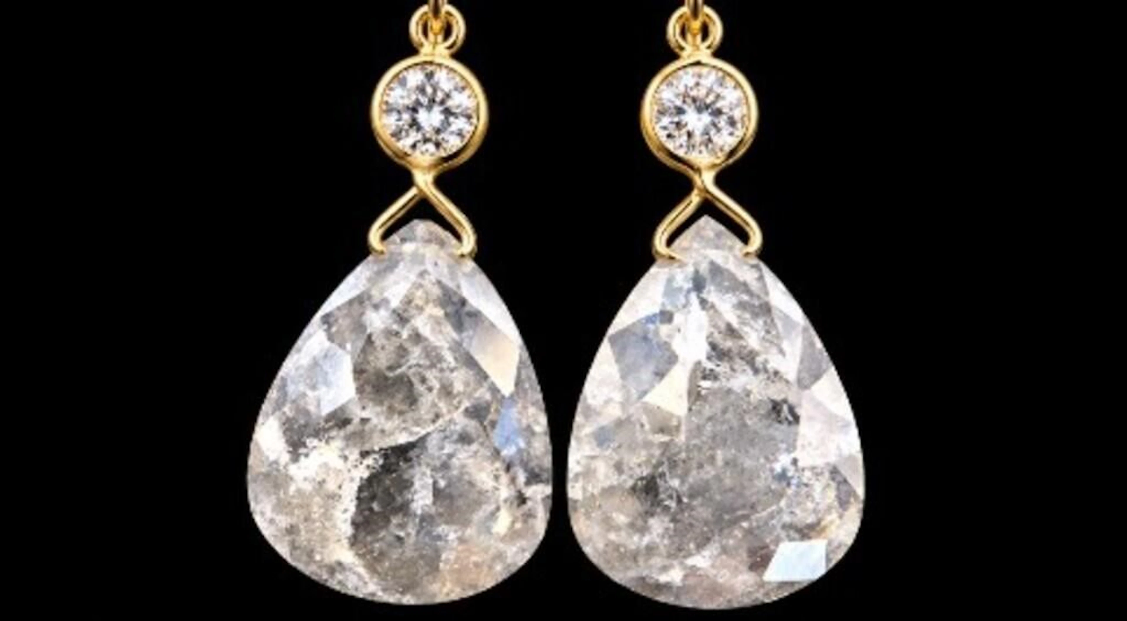 $0, 10k(1.2g), diamond (4.4ct), diamond (0.4ct)ear