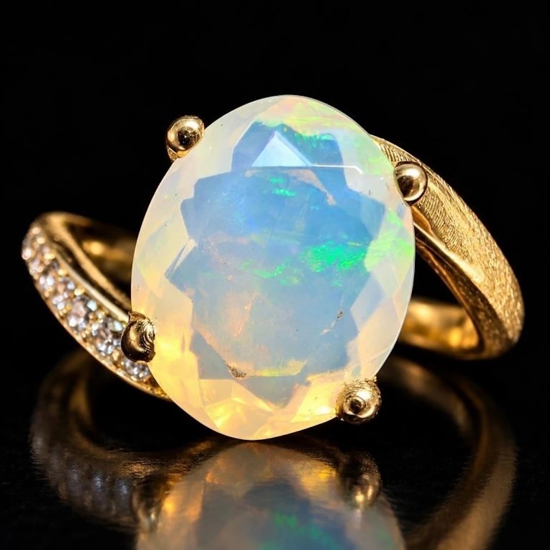 $3600, 10k(2.3g), opal (2ct), lab diamond (0.06ct)