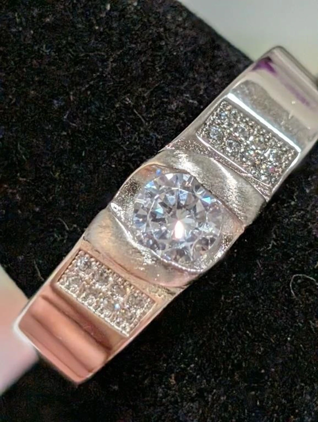 $140, Silver(5.53g), czRing, size 9.5, appraised/r