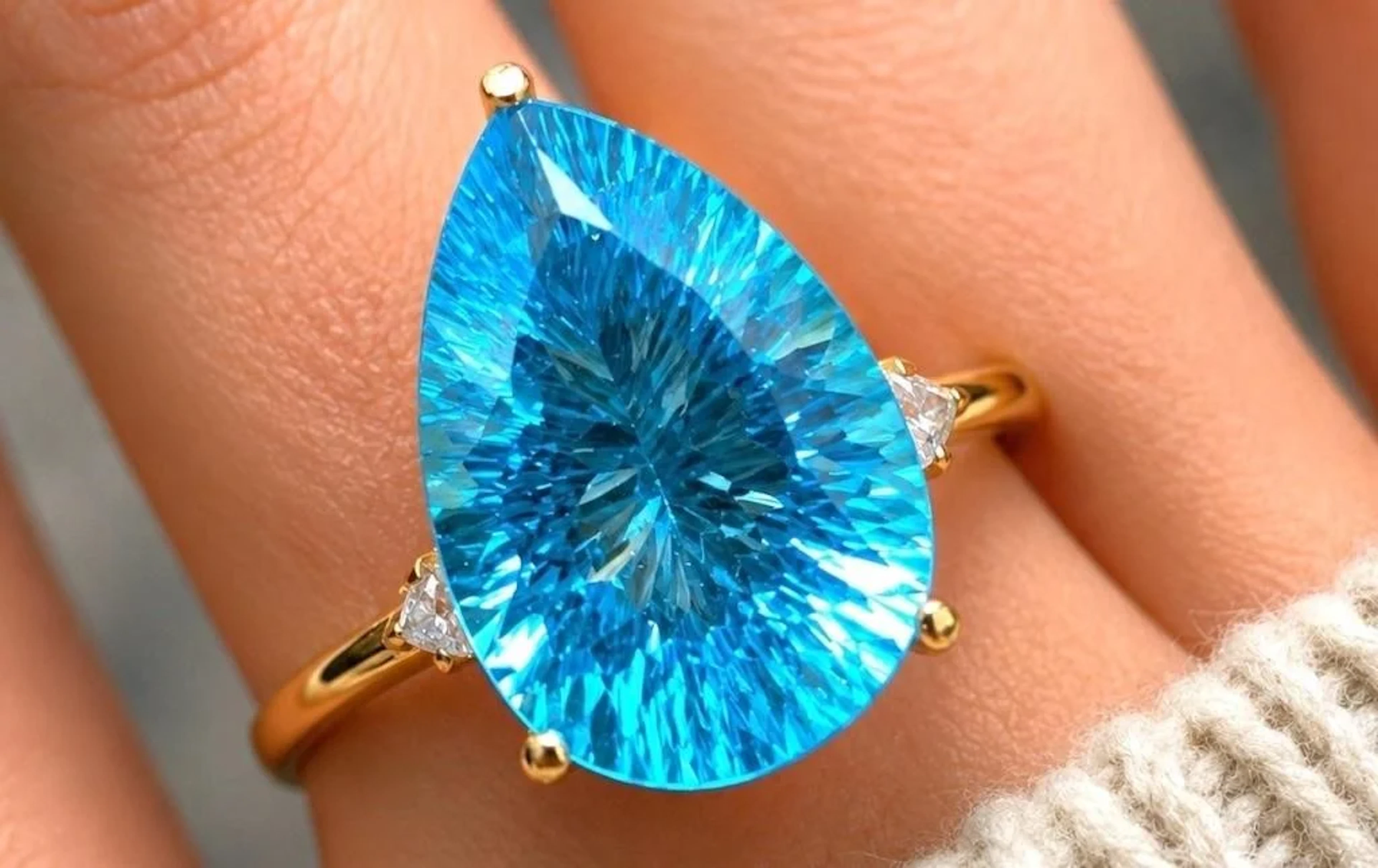 $3000, 10k(2.4g), blue topaz (5.2ct)ring, size , r