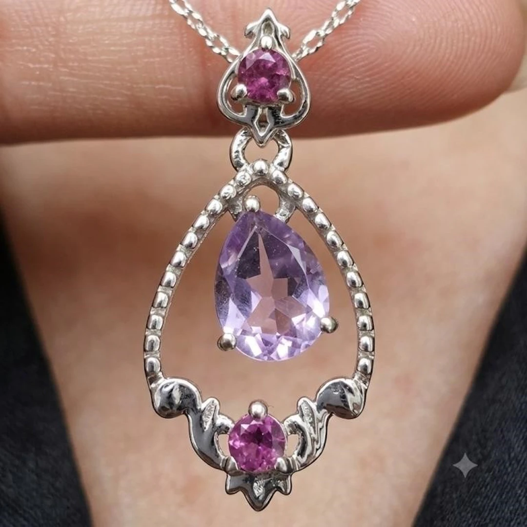 Silver 2.05g Amethyst Garnet 2.35ct Pendant