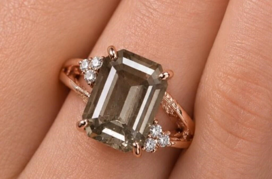 $3675, 10K(2.12g), NATURAL COLOR DIAMOND (1.25+0.0