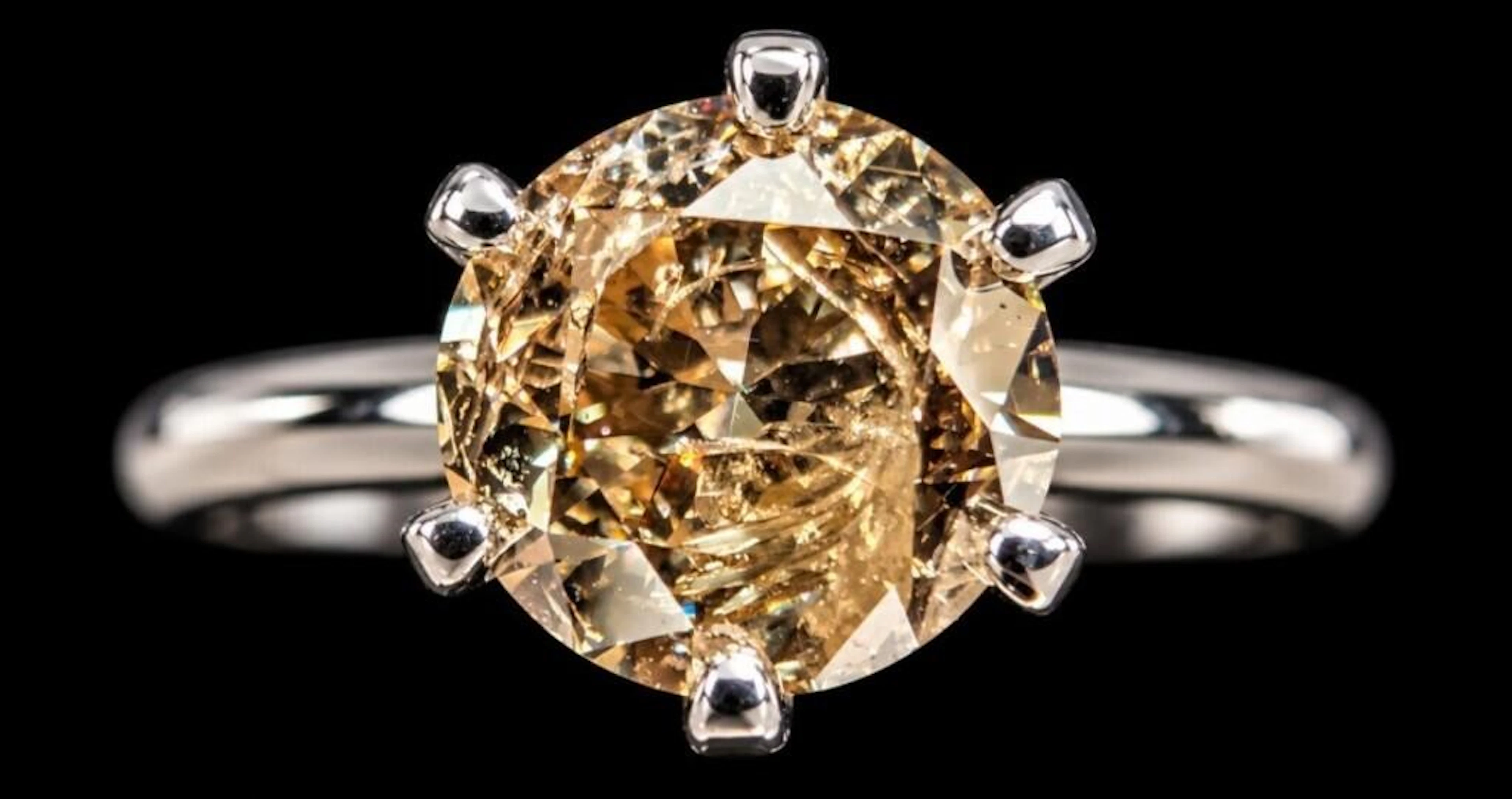 $6100, 14k(1.9g), diamond (1ct)ring, size 6, appra
