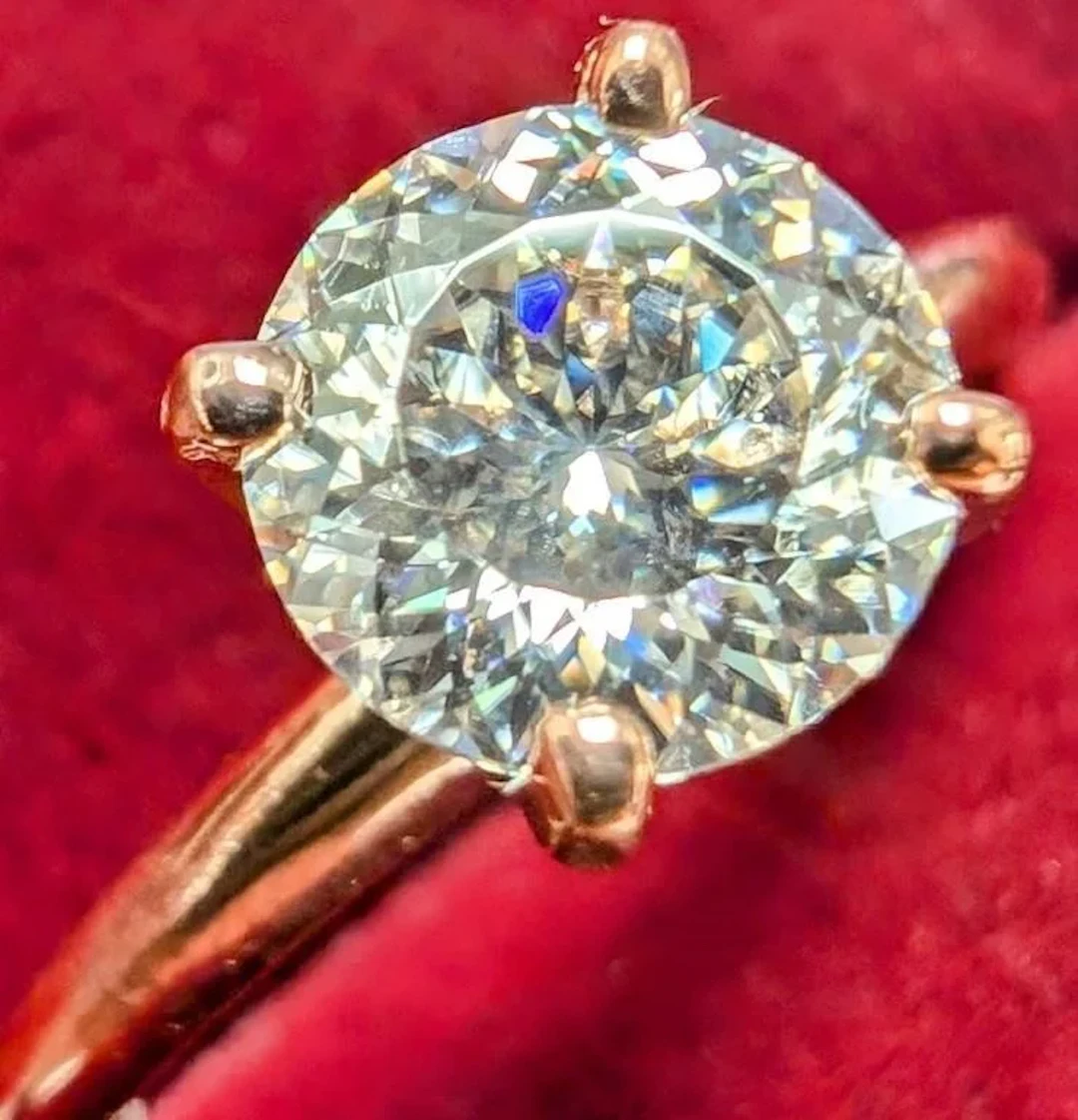 $1900, 10K(2.38g), MOISSANITE (1.1ct) RING, apprai