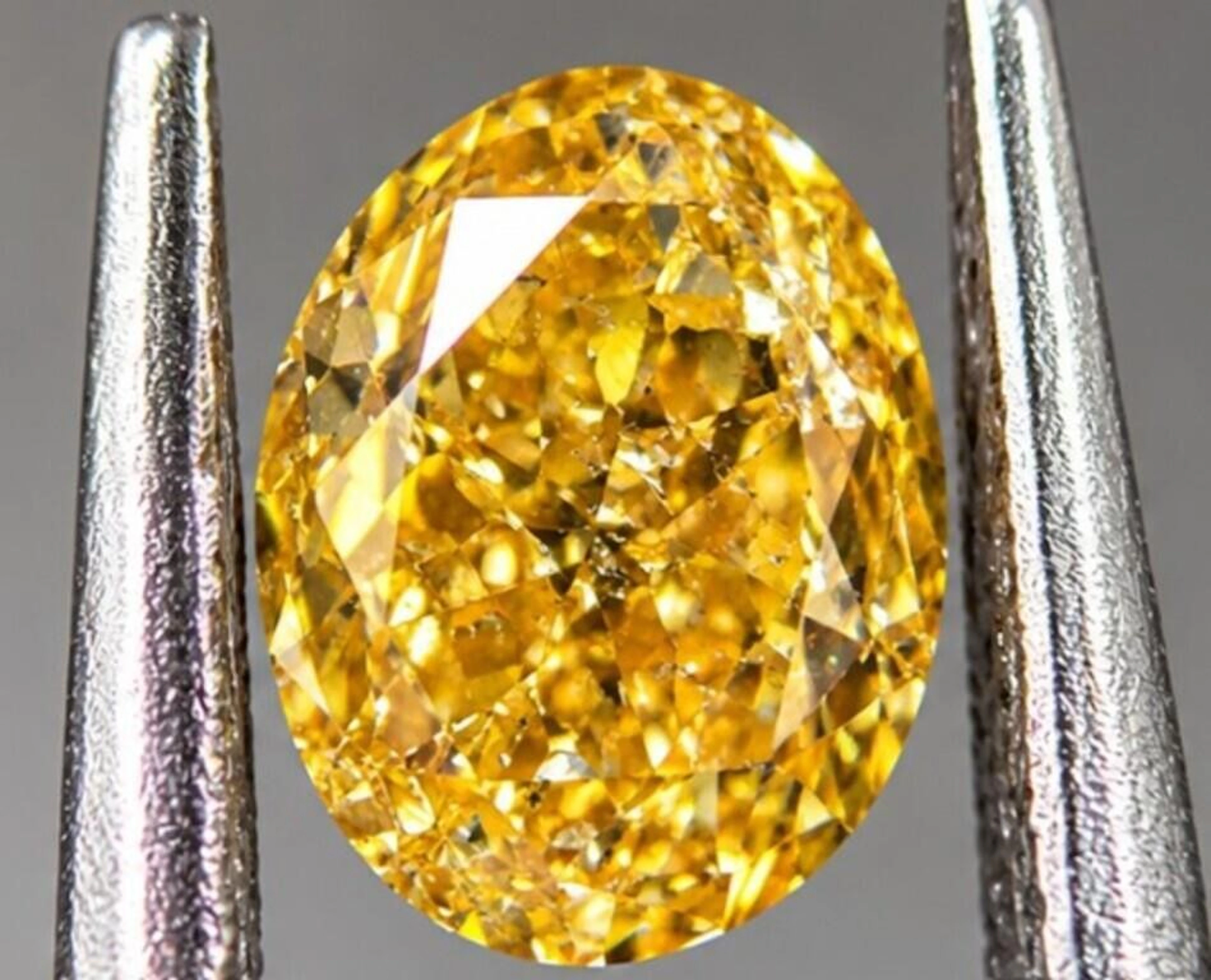 $45100 GIA Certified, natural diamond 1.31ct.OVAL