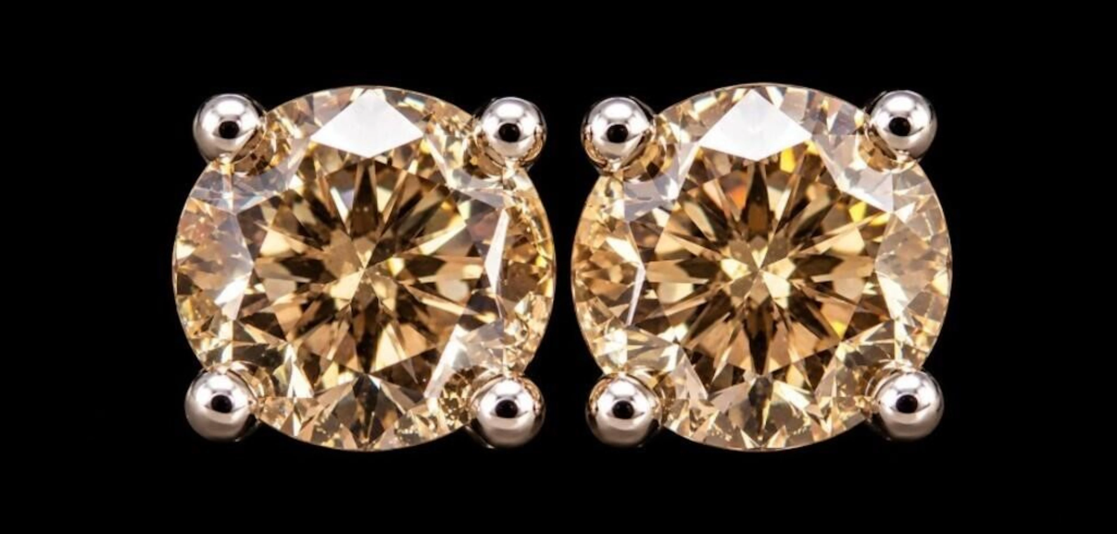 $1400, 14klab diamond (0.55ct)earring, retail valu