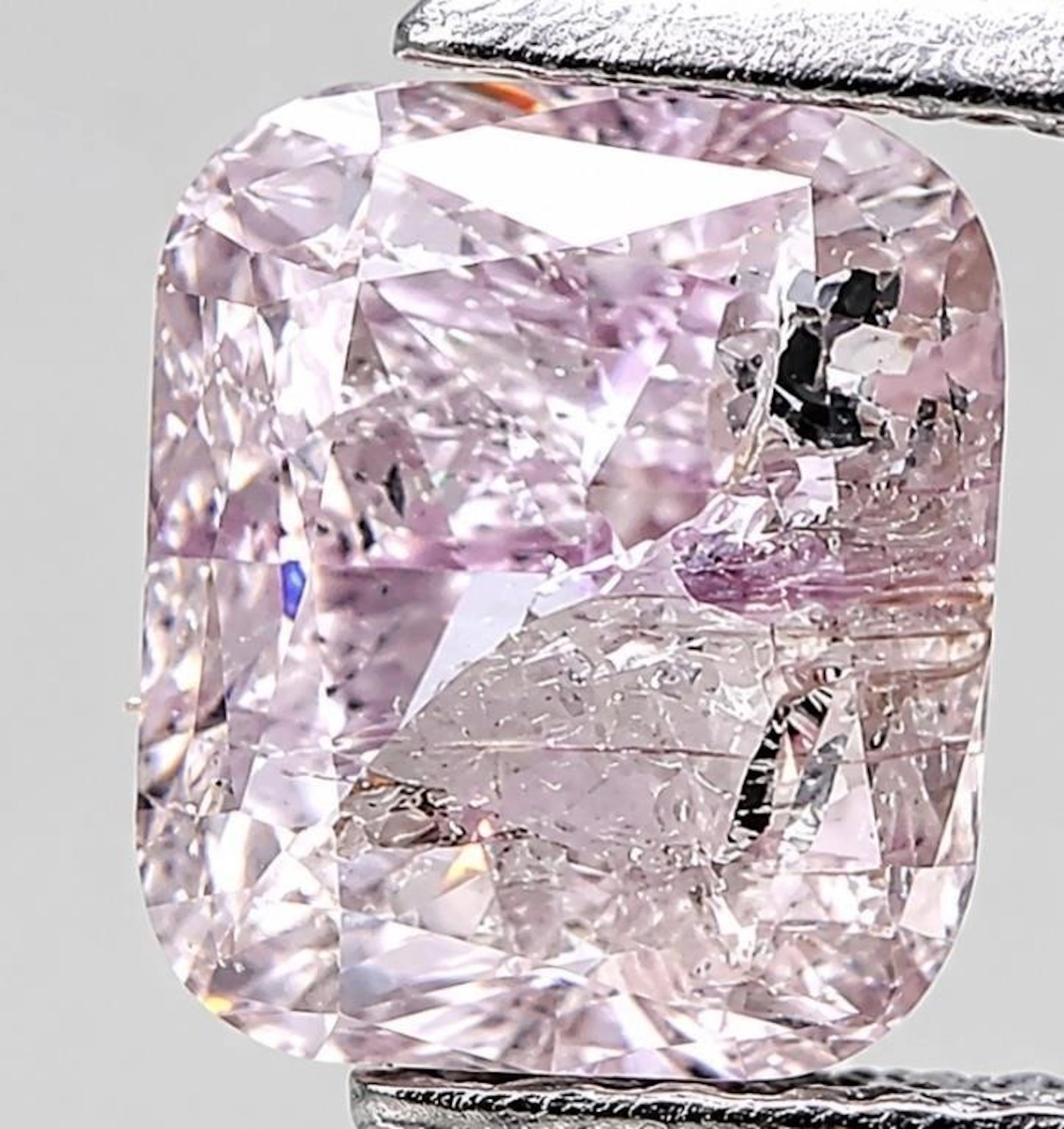 $53125* GIA Certified, natural diamond 1.09ct.Roun