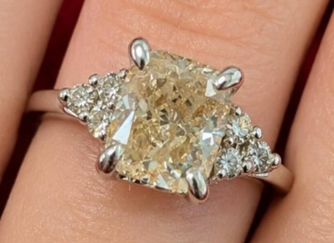 $6730, 14k(1.8g), diamond (1.01ct), diamonds (0.05