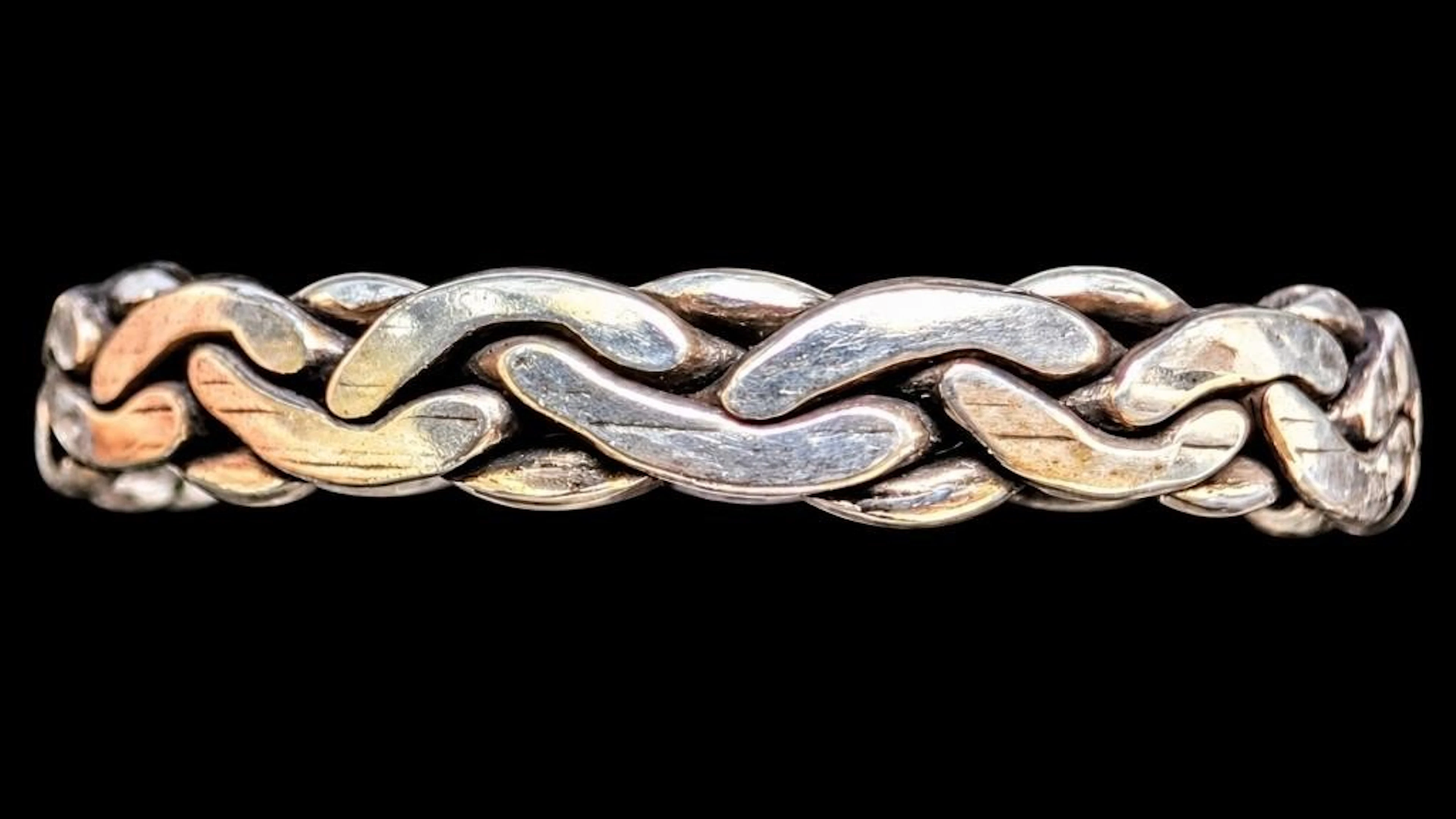 $30, silver(1.2g), ring, size 7.75, retail value $