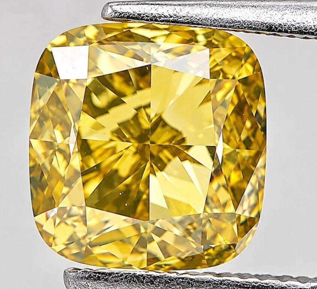 $8011* GIA Certified, natural diamond 1.01ct.Cushi