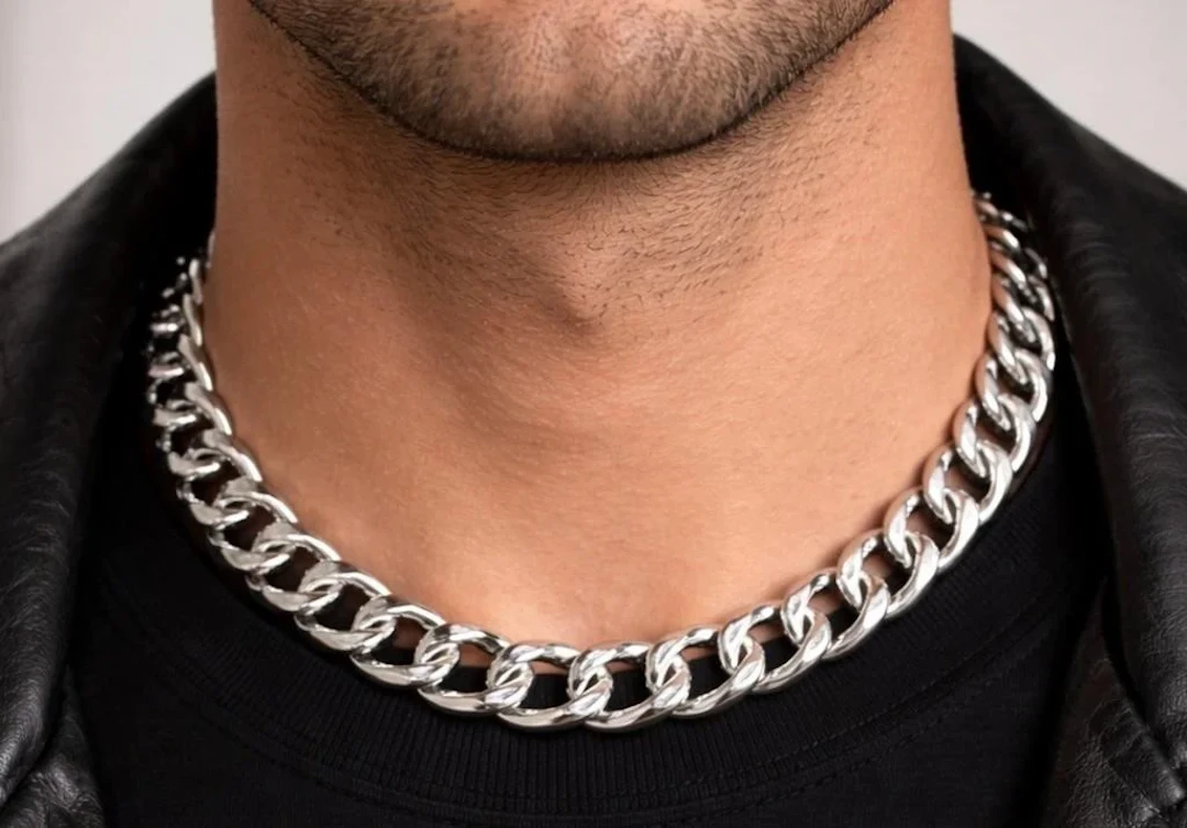 $780, silver(26g), men's heavy rhodium plated cha