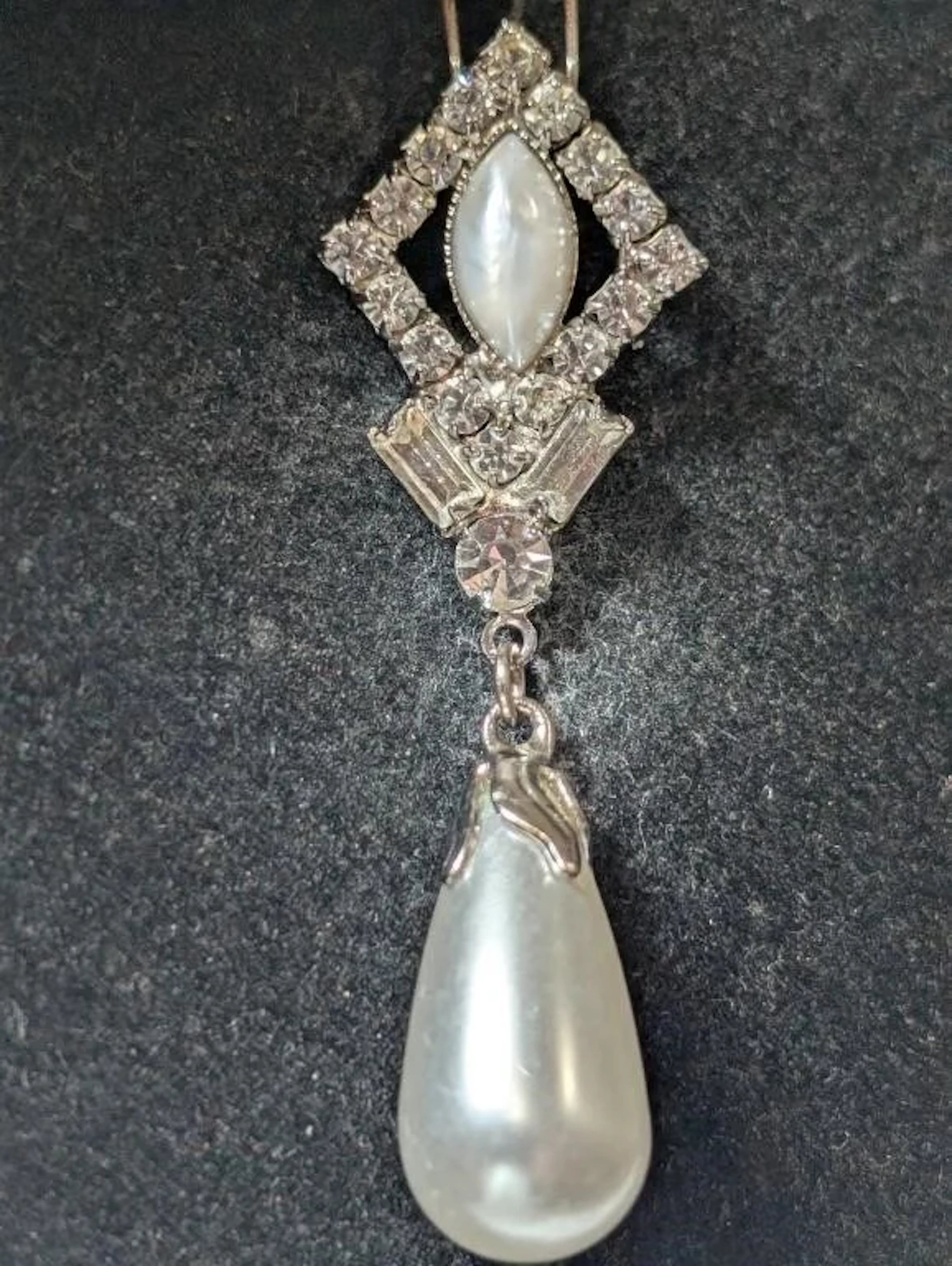 $90, Silver(3.45g), F.W Pearl&czPendant, appraised