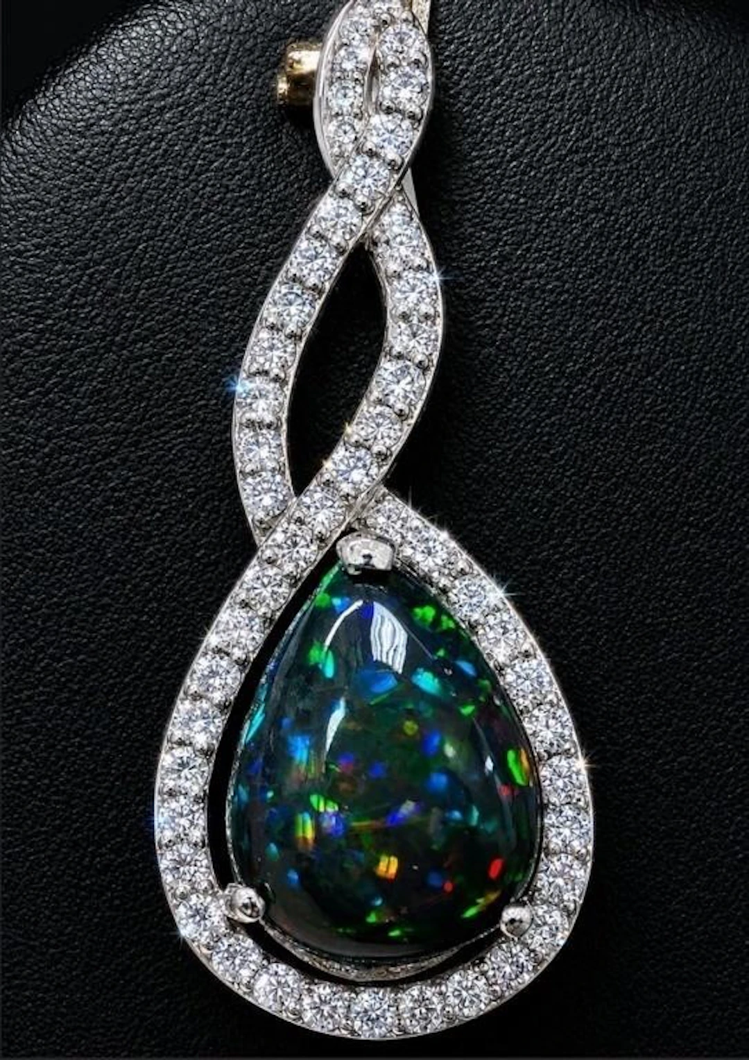 $4510, 14k(3.83g), opal (3.2ct), diamond (0.65ct)