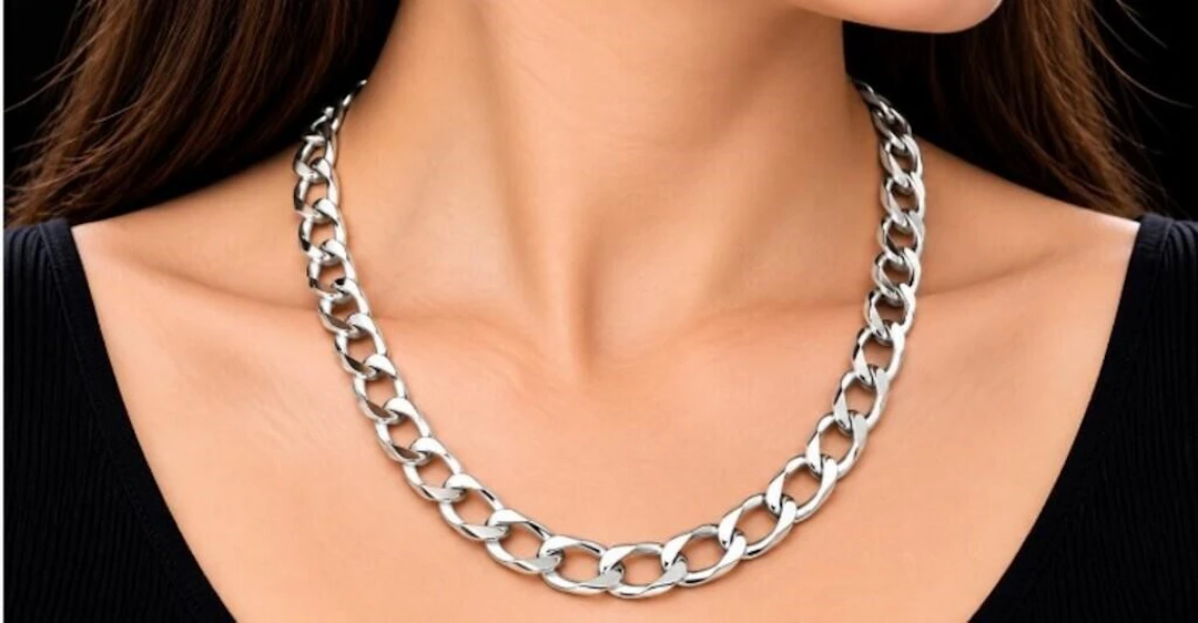 $800, silver(26.2g), chain 18", retail value $800
