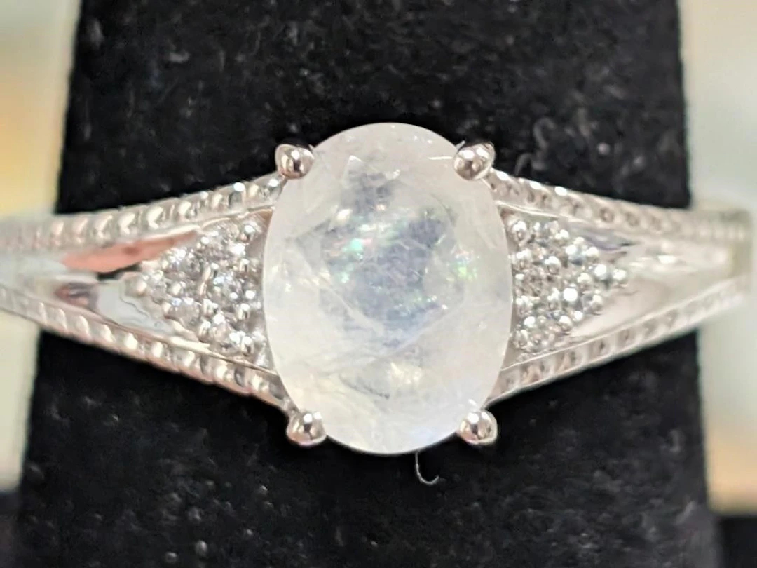 $100, Silver(3.87g), Moonstone&cz (1ct)Ring, size