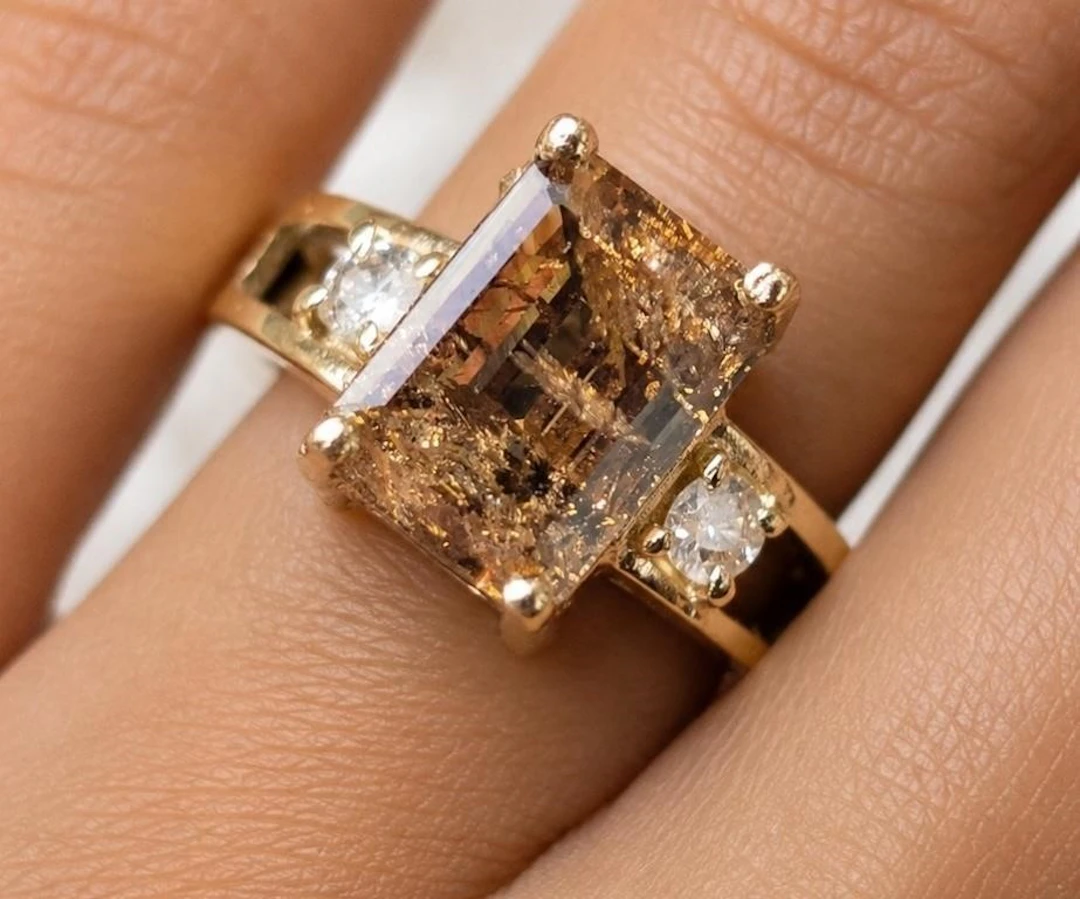 $4900, 10k(1.6g), natural diamond (1.30+0.03ct)rin
