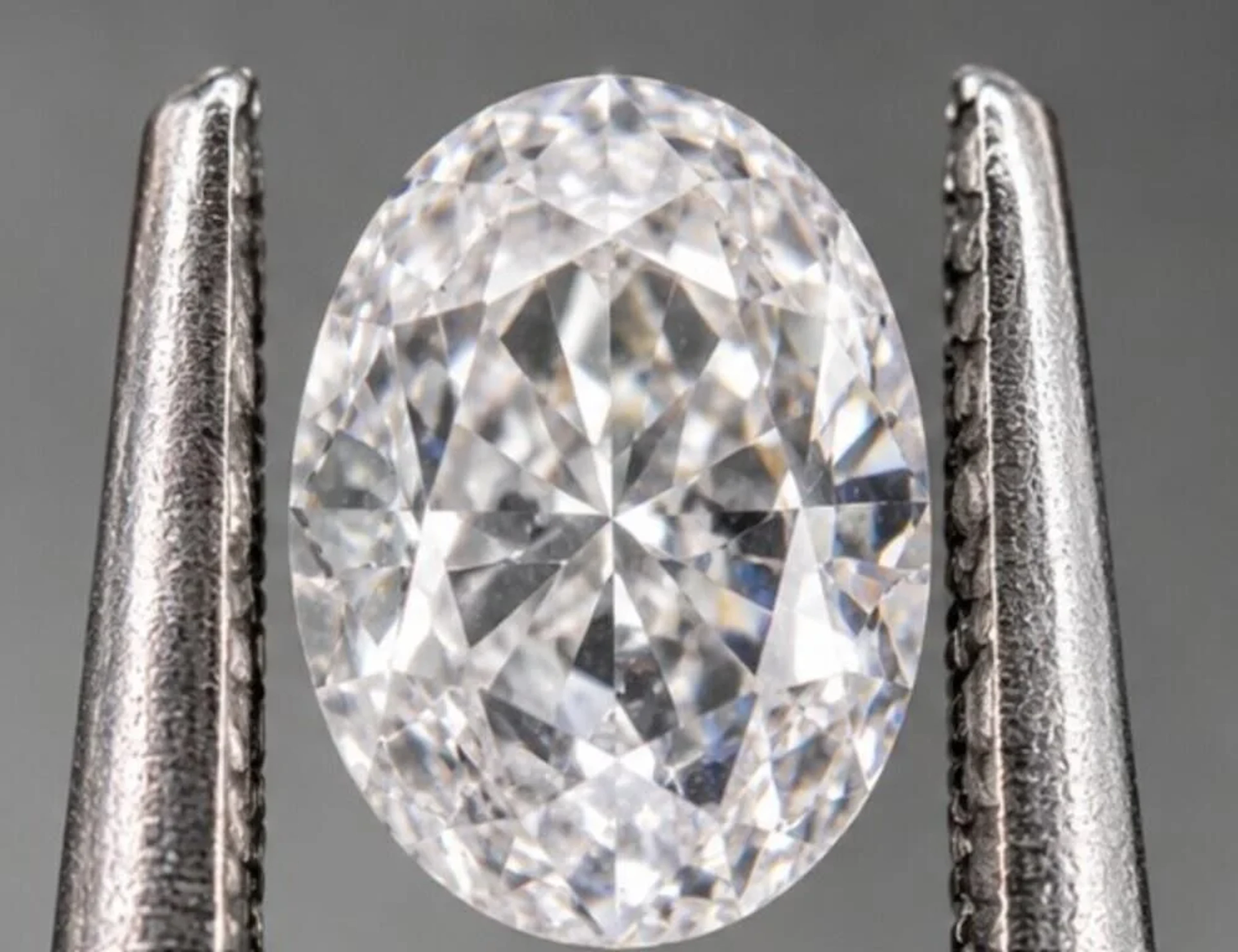 $34100* GIA Certified, natural diamond 1ct.OVAL MO