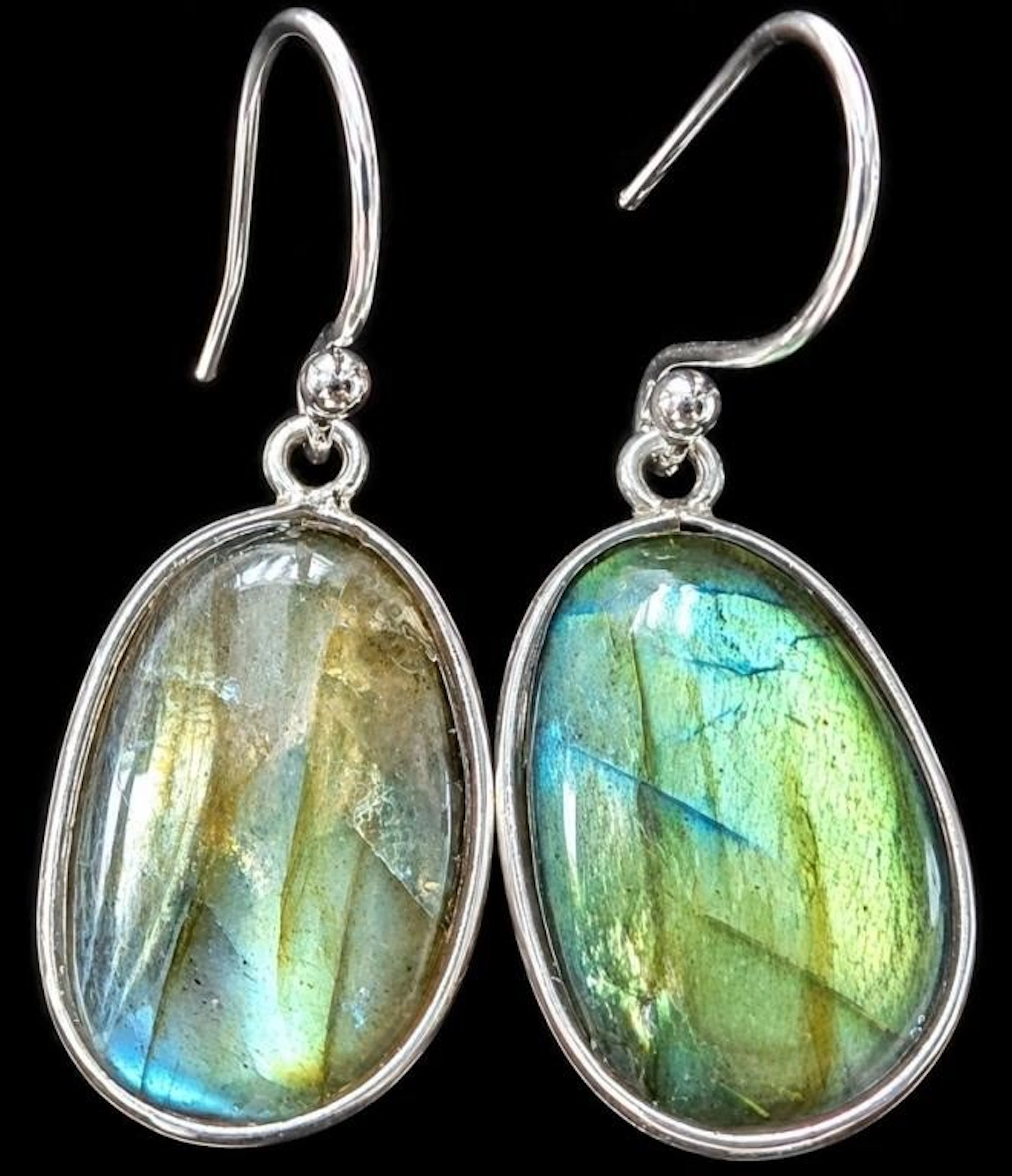 $240, silver(4g), labradortie (12ct) earring, MSR