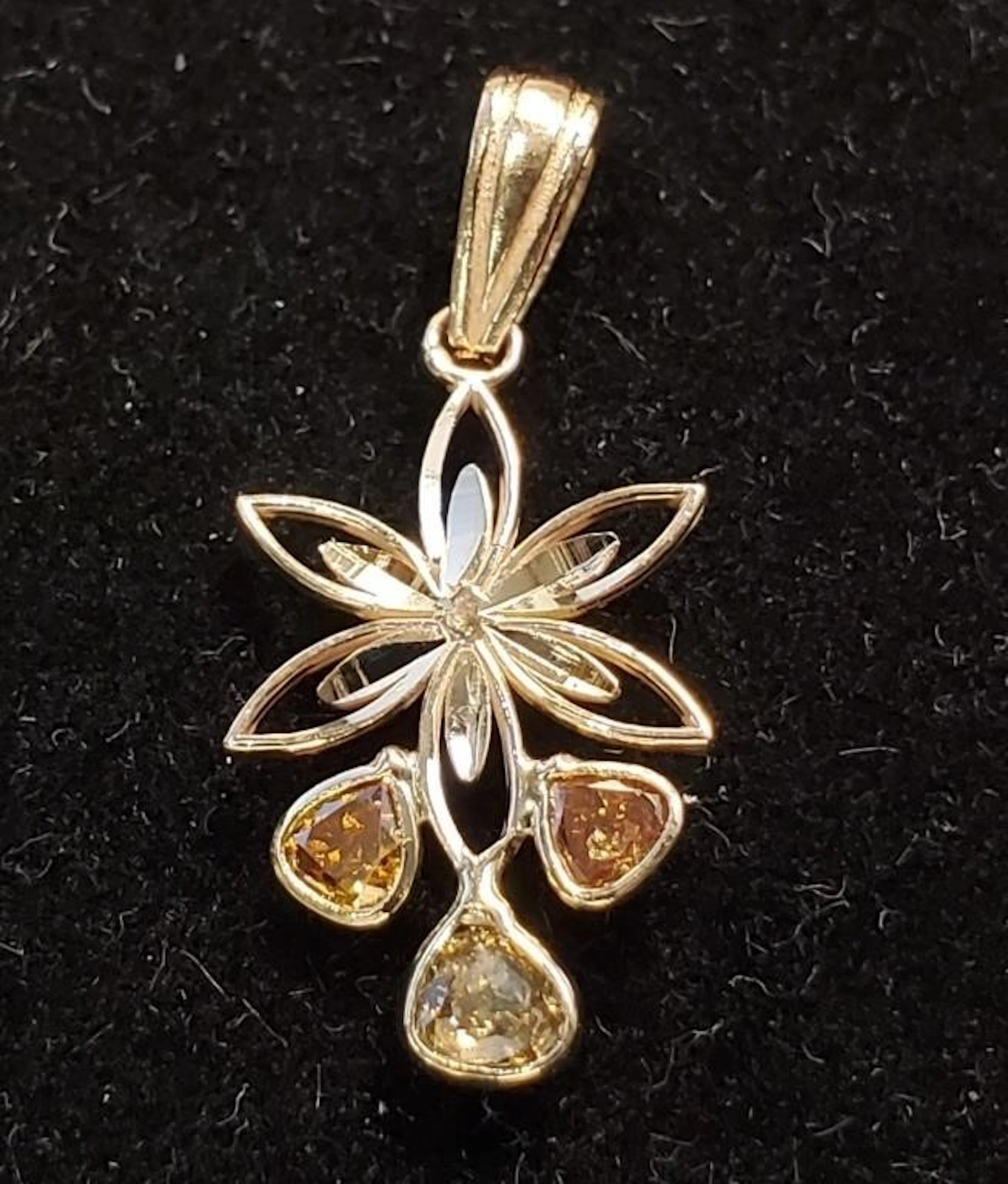 $1950, 14k(0.7g), yellow brown diamond (0.4ct)p, a