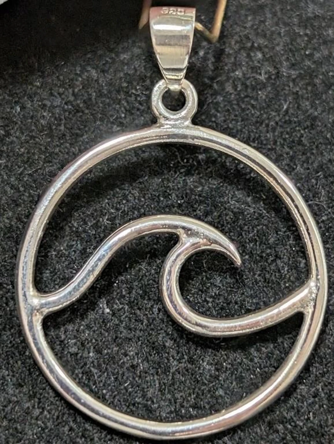 $40, SilverPendant, appraised/retail value $40