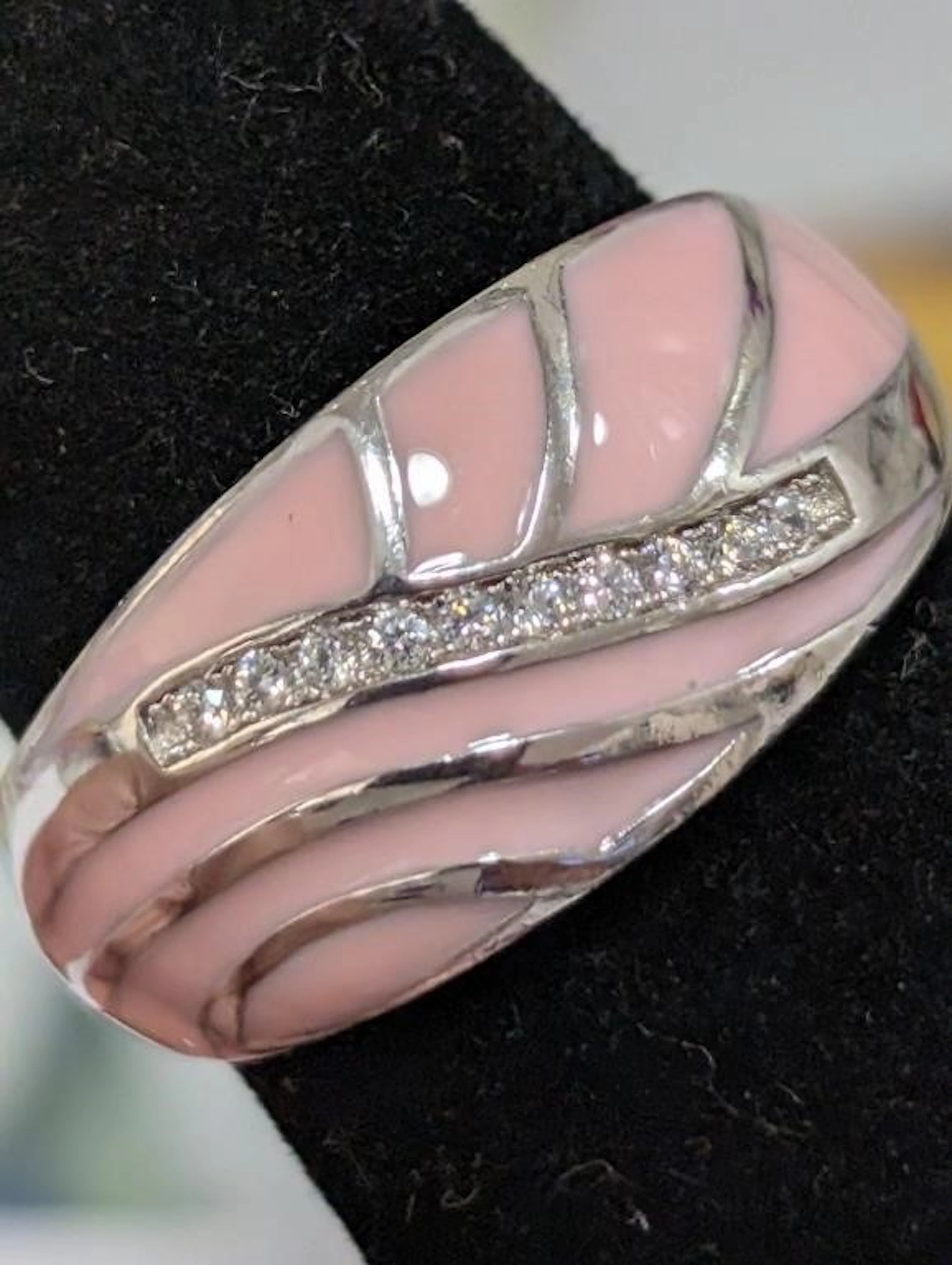 $85, Silver(3.37g), czRing, size 5.5, appraised/re