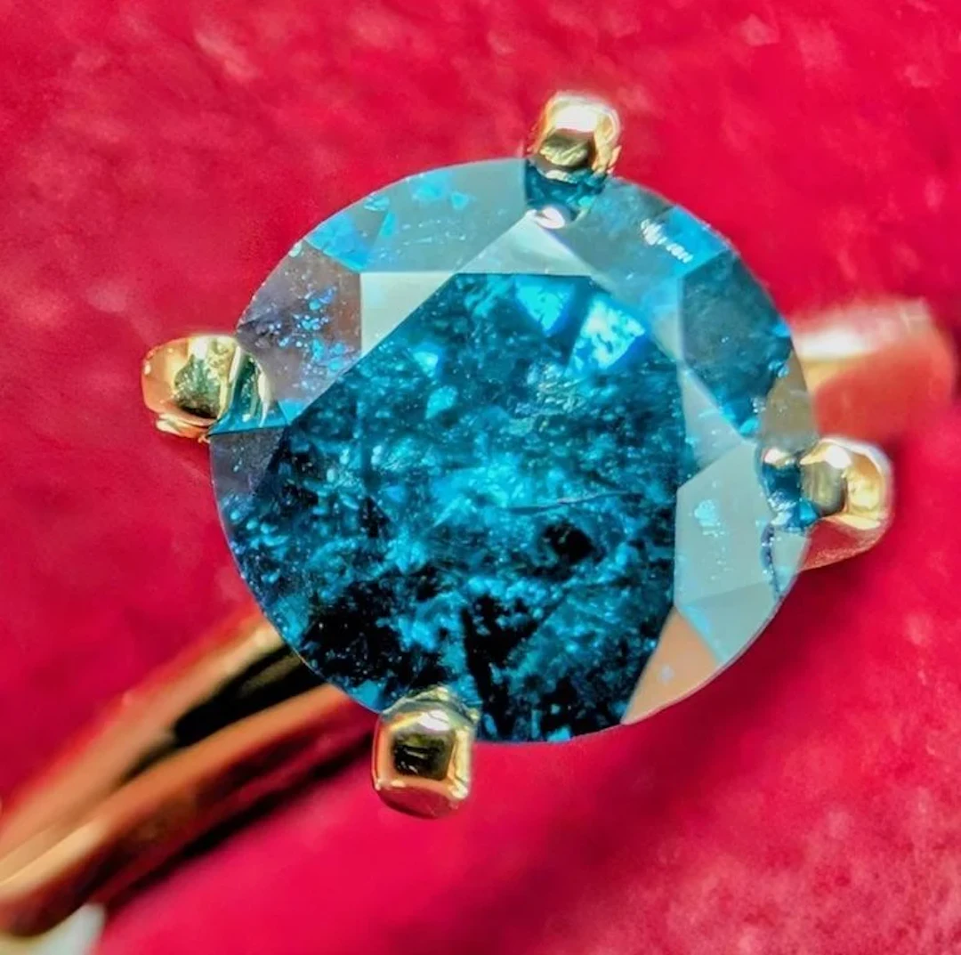 $4445, 10k(2.36g), blue lab diamond (1.05ct)ring