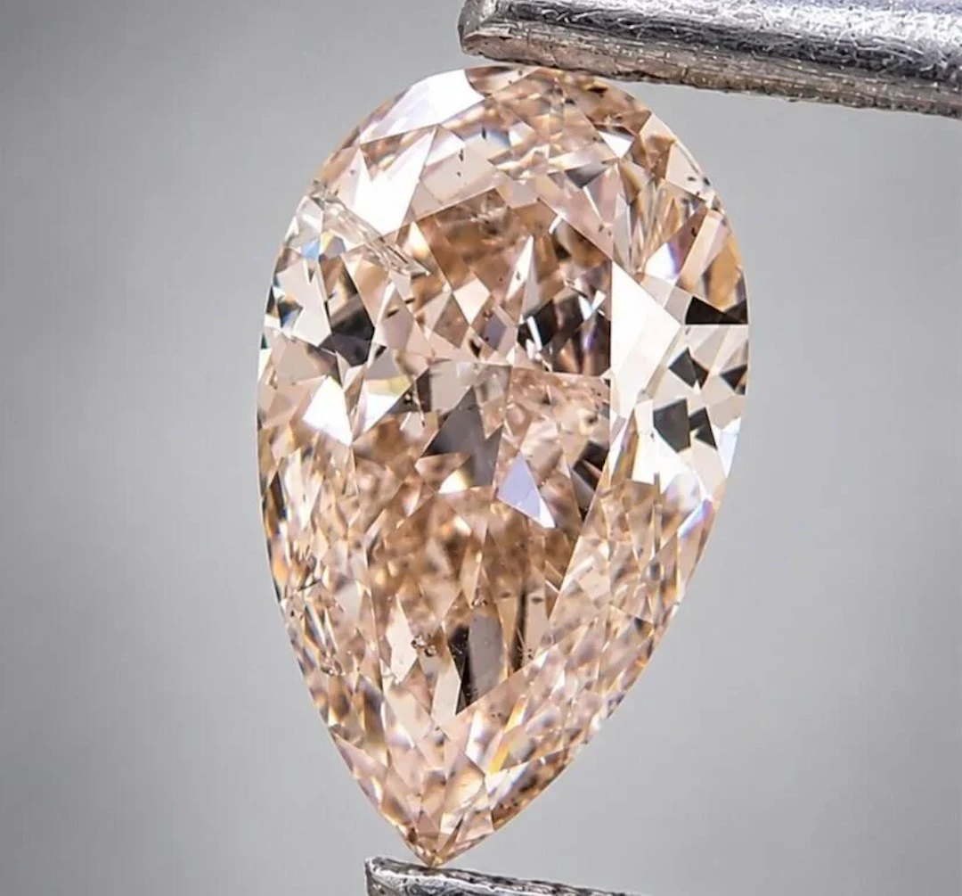 $6100* GIA Certified, natural diamond 0.6ct.PEAR M