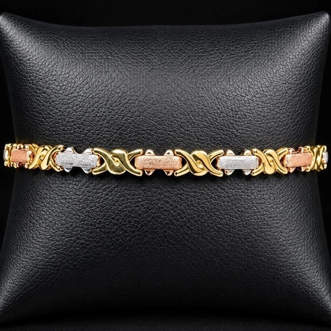 $3000, 10k(4.3g), bracelet 8", retail value $3000