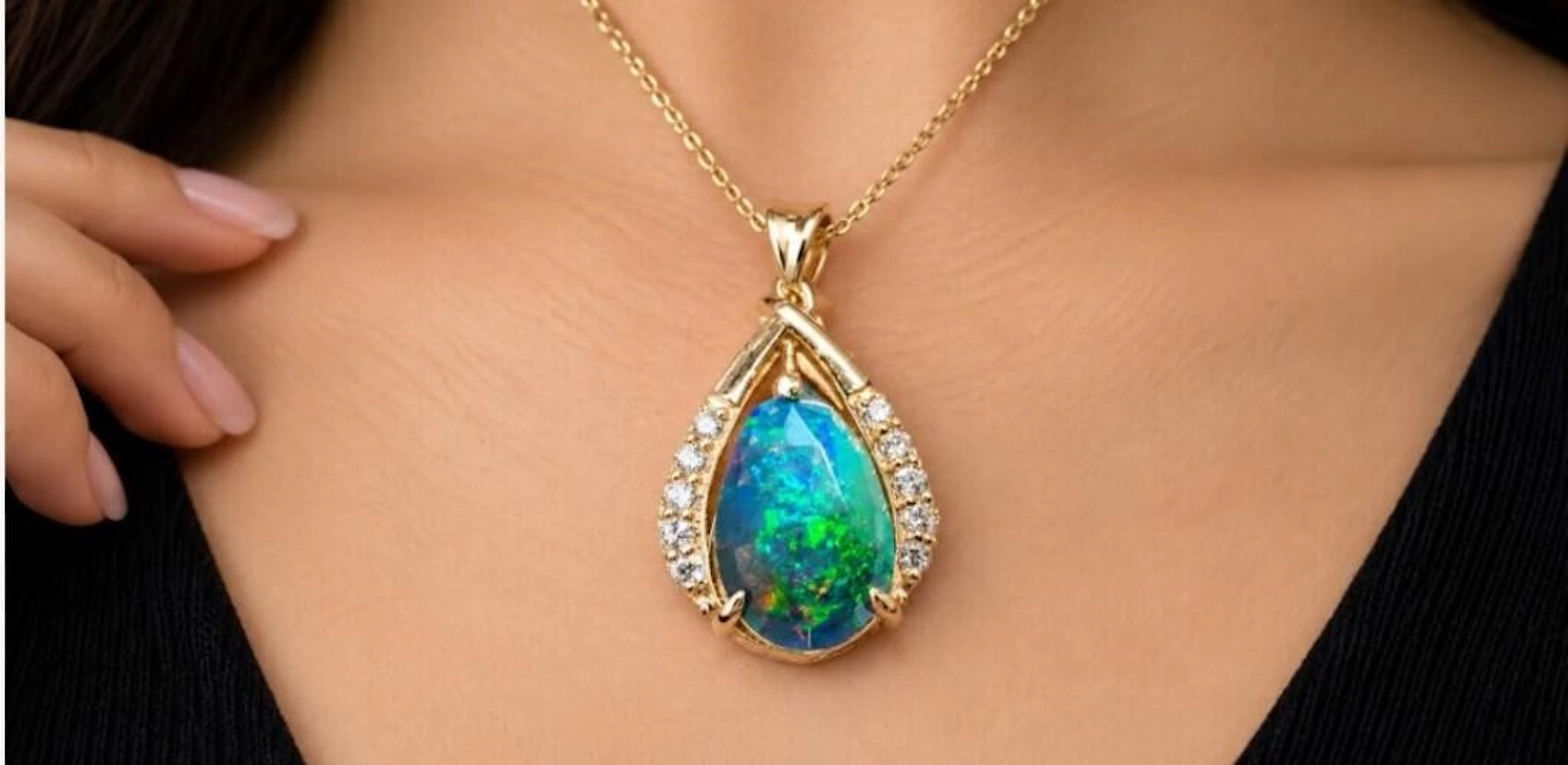 $4000, 10k(3.03g), opal (3ct), lab diamond (0.2ct)
