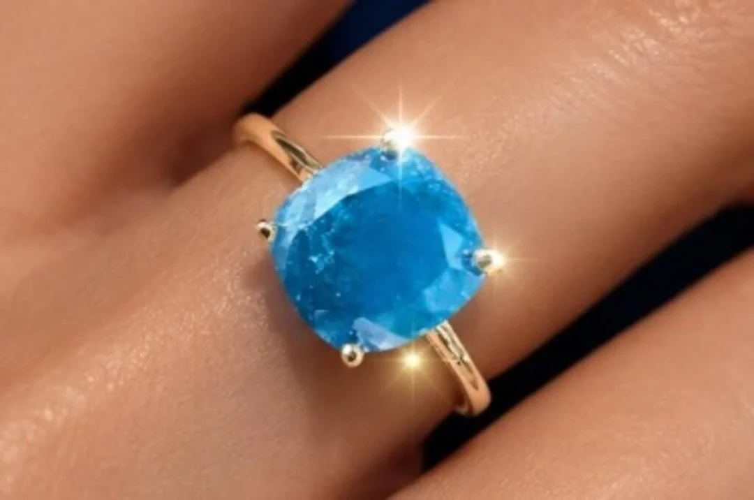 $1550, 10k(2.1g), sapphire (2.5ct)ring, size 7, ap