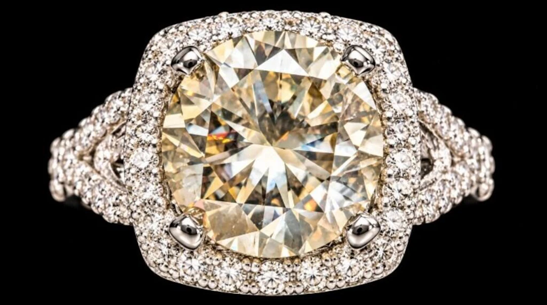 $38875, 14k(5.23g), diamond (3.15ct), diamond (0.4