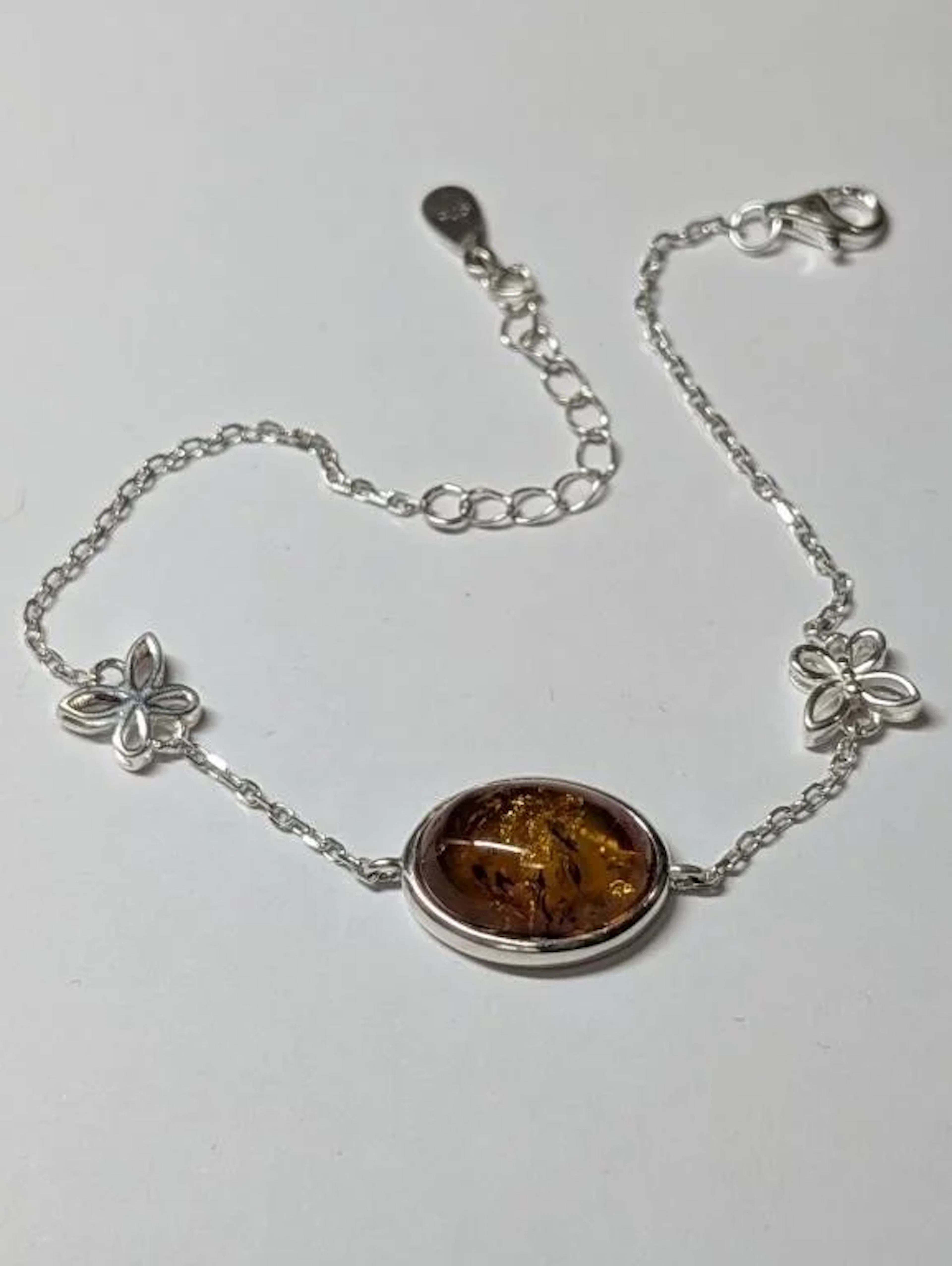 $90, Silver(3.54g), amberbracelet,7.5", appraised