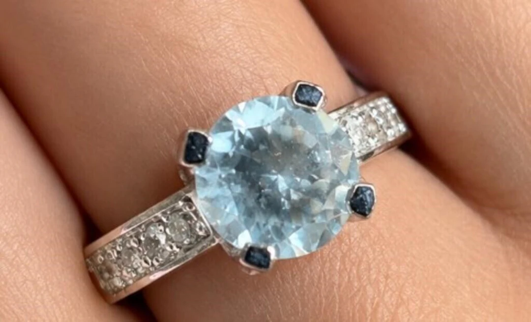 $17945, platinum(7.4g), diamond (1ct), diamond (0.