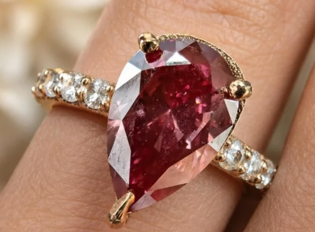 $3400, 10k(1.7g), lab diamond (1.1ct)Ring, size 7