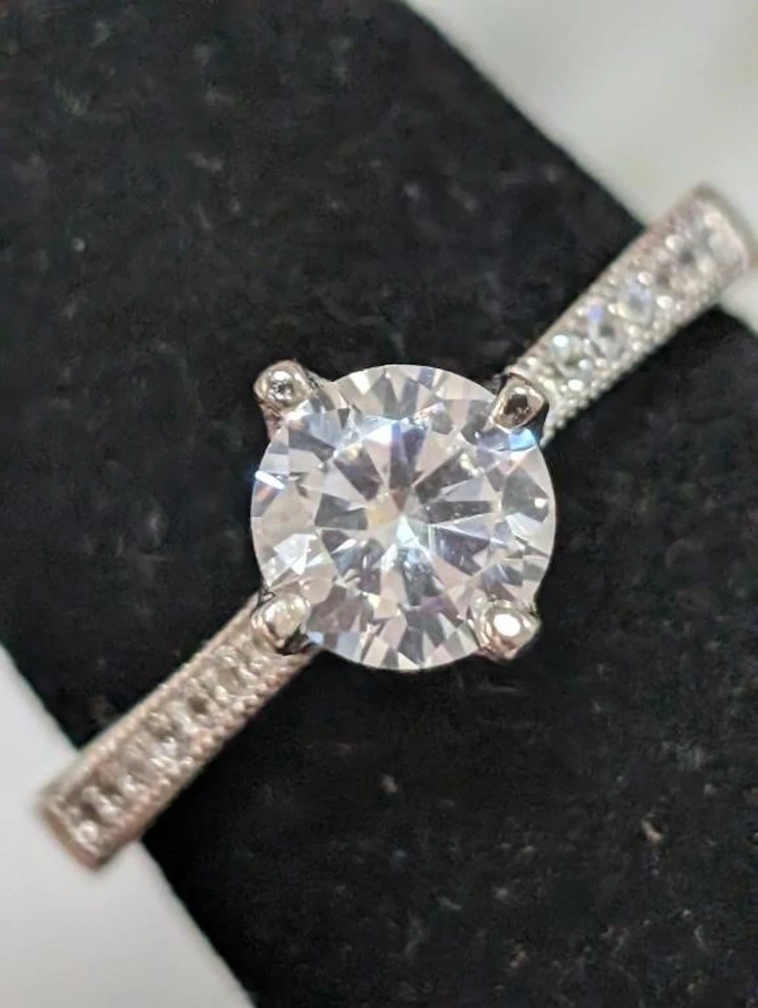 $70, Silver(2.71g), czRing, size 6.5, appraised/re