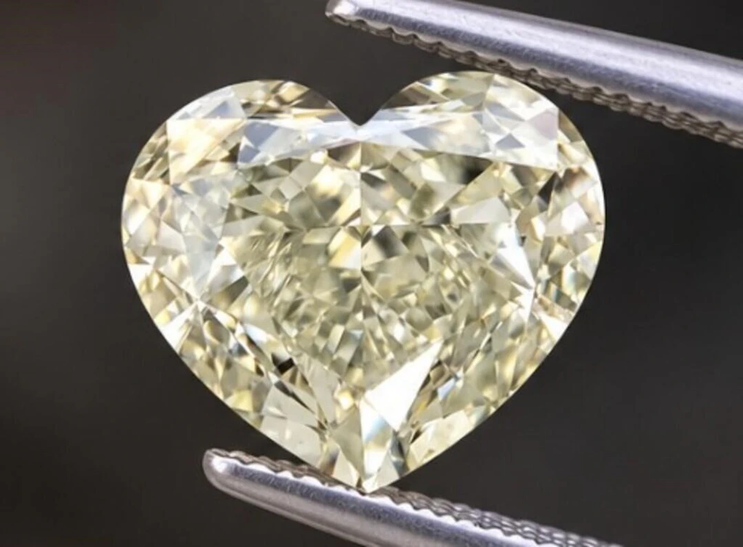 $26464 GIA Certified, natural diamond 1.02ct.HEART