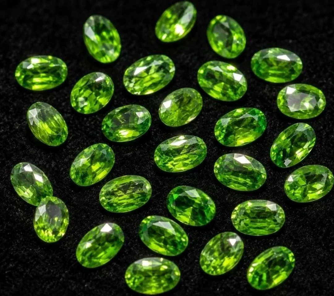 $200, CHROME DIOPSIDE (APP 5ct)GEM STONES, retail