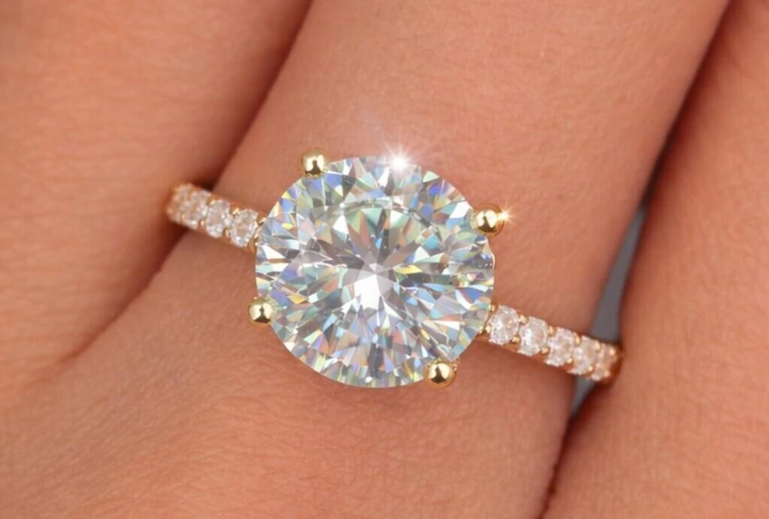 $1665, 10K(2.14g), LAB DIAMOND (1.31+0.06ct)RING