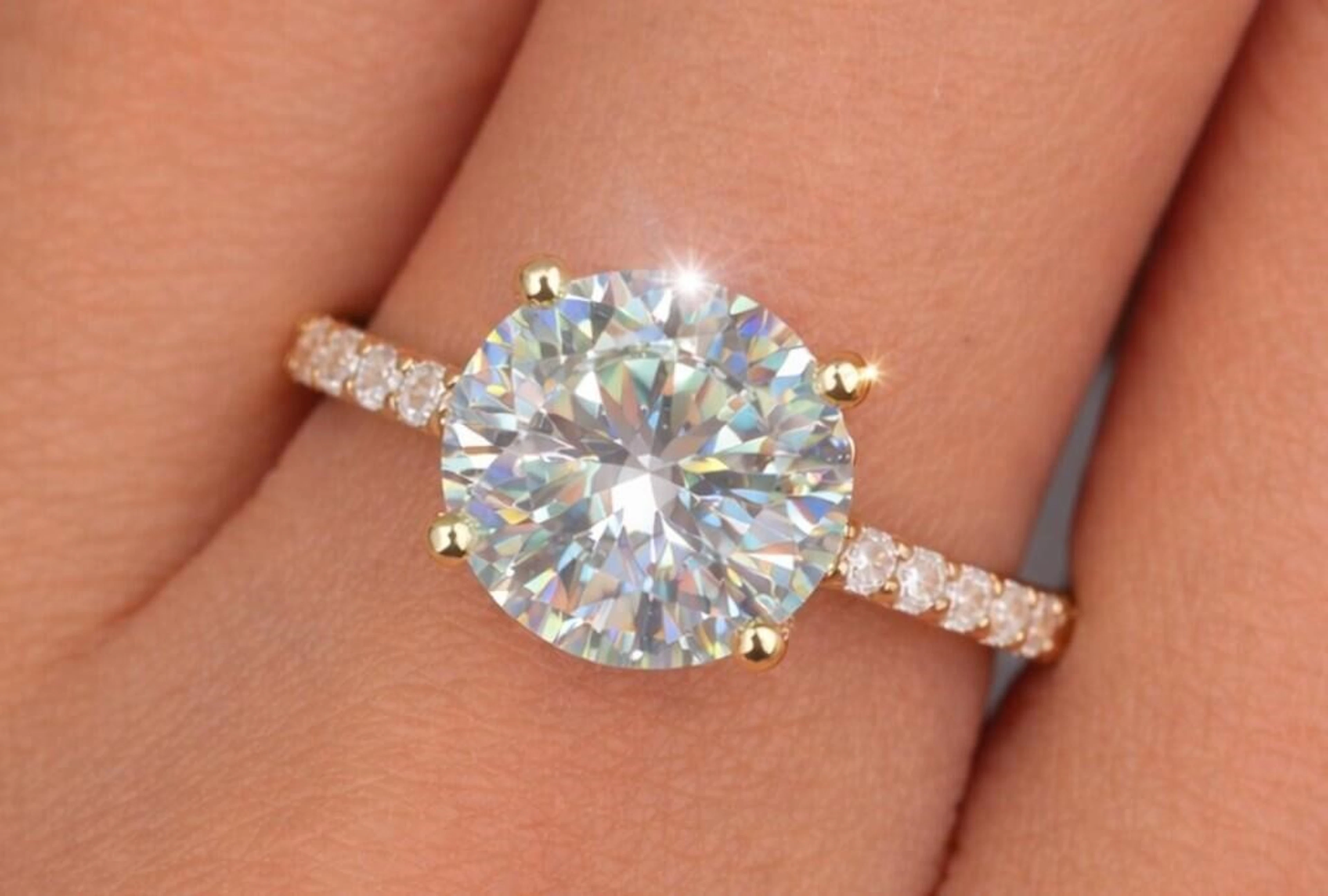 $1665, 10K(2.14g), LAB DIAMOND (1.31+0.06ct)RING