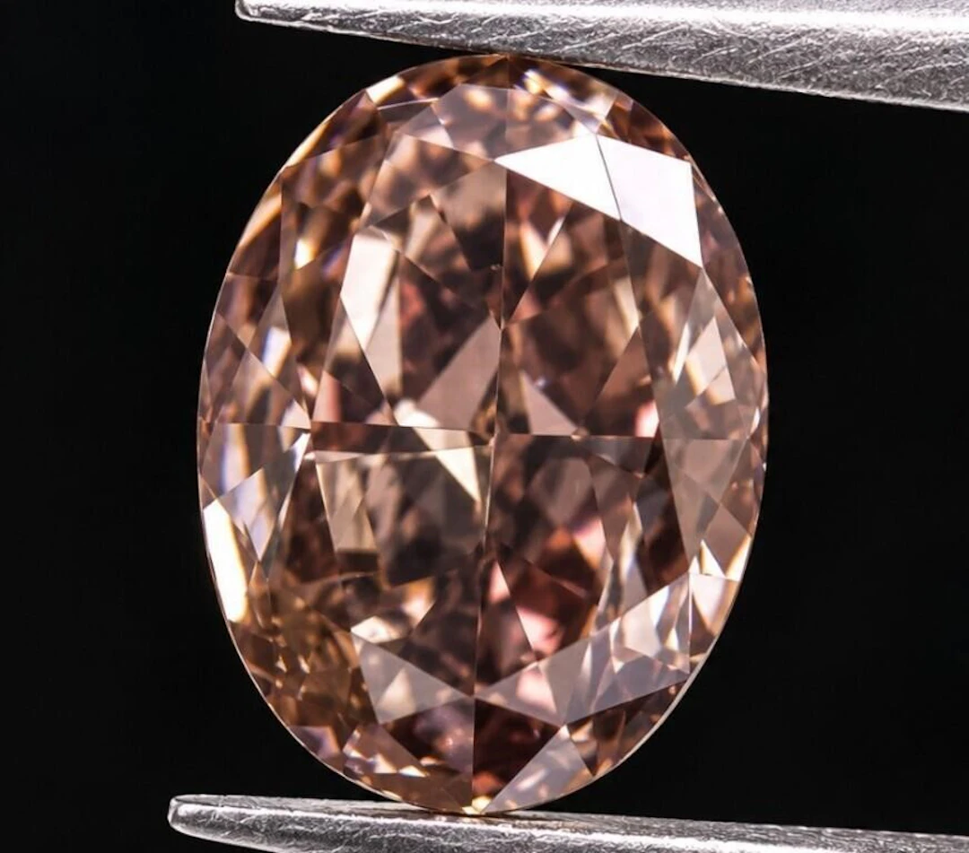 $1817* GIA Certified, natural diamond 0.41ct.Oval