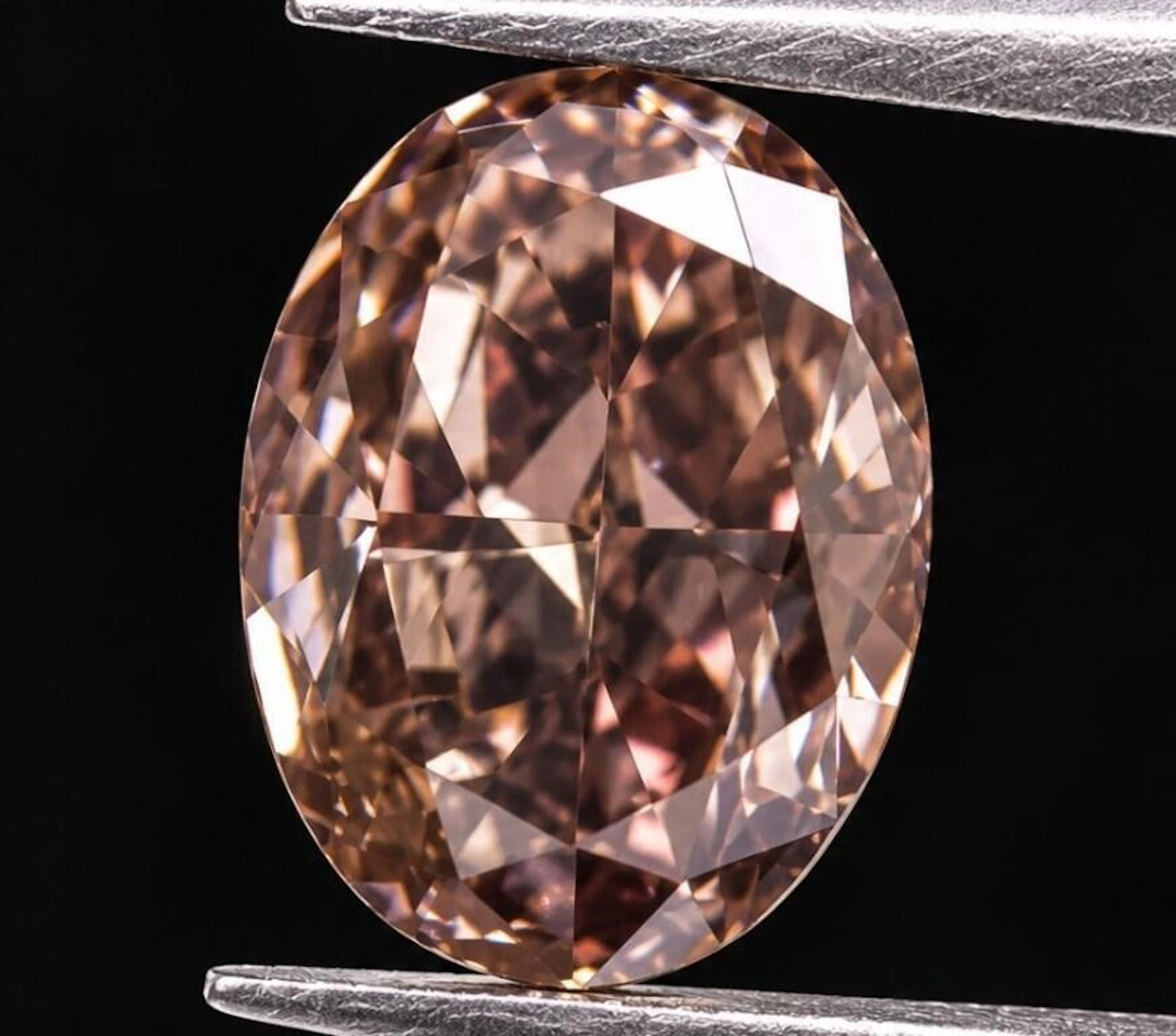 $1817* GIA Certified, natural diamond 0.41ct.Oval