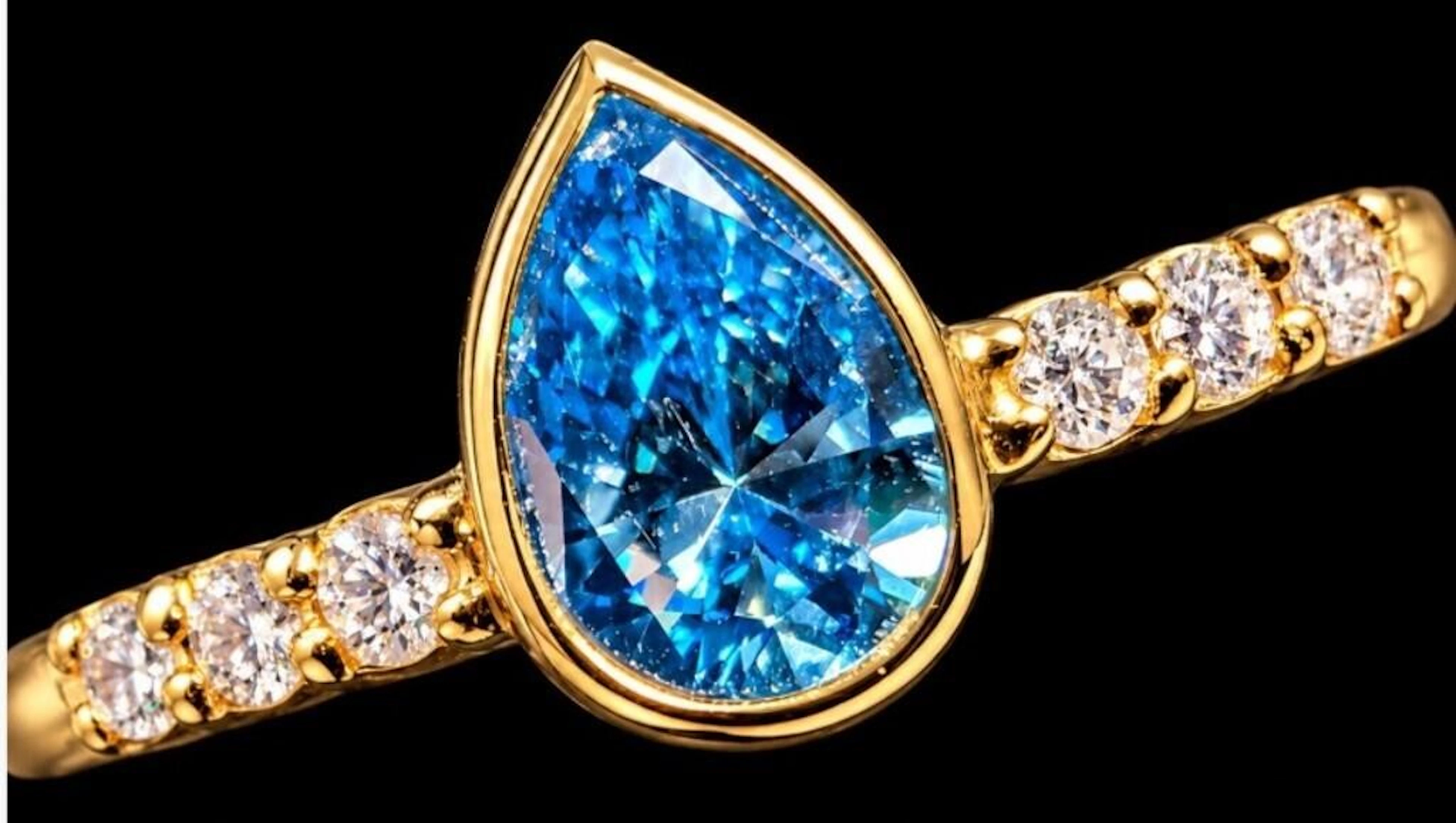 $2000, 10k(1.4g), lab diamond (0.38ct), diamond (0