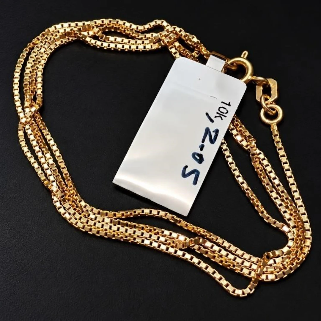 $1500, 10k(2.05g), Necklace, 21 inches long, retai