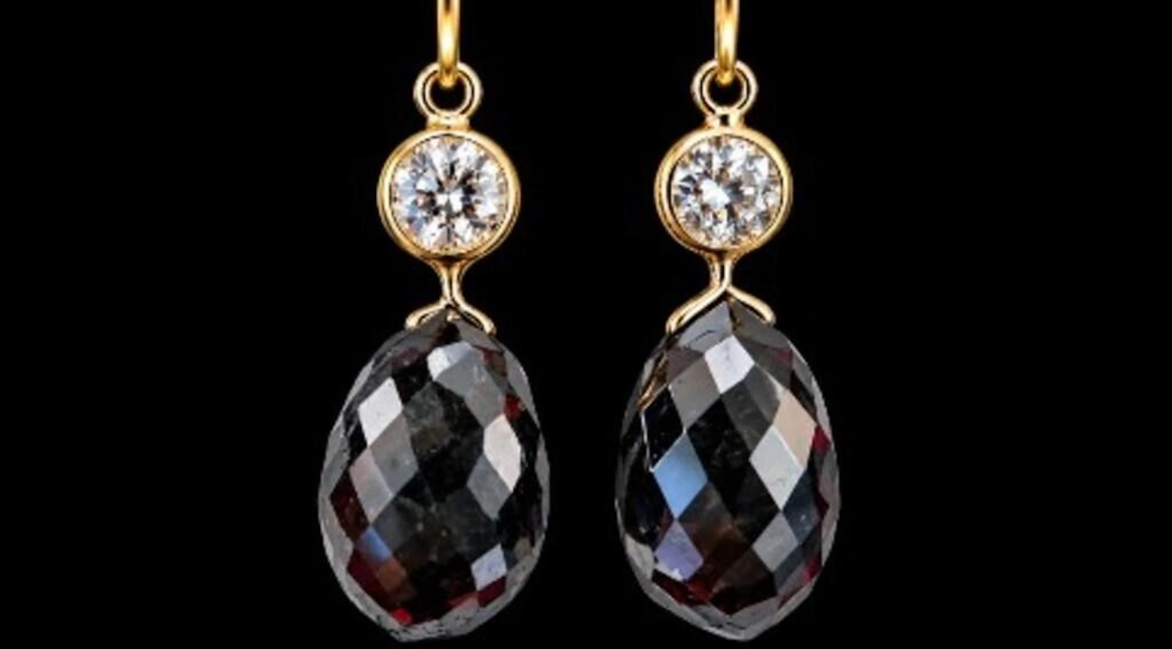 $2450, 10k(1.6g), black diamond (6.5ct), diamond (