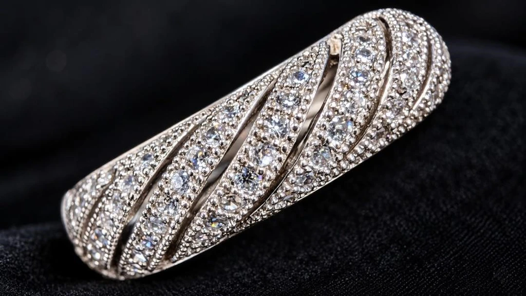 $120, silver(4.5g), ring, size , retail value $120