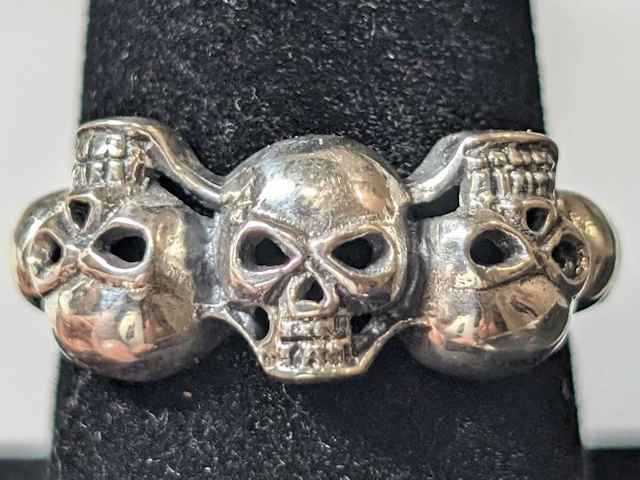$90, Silver(4.41g), Ring, size 8, appraised/retail